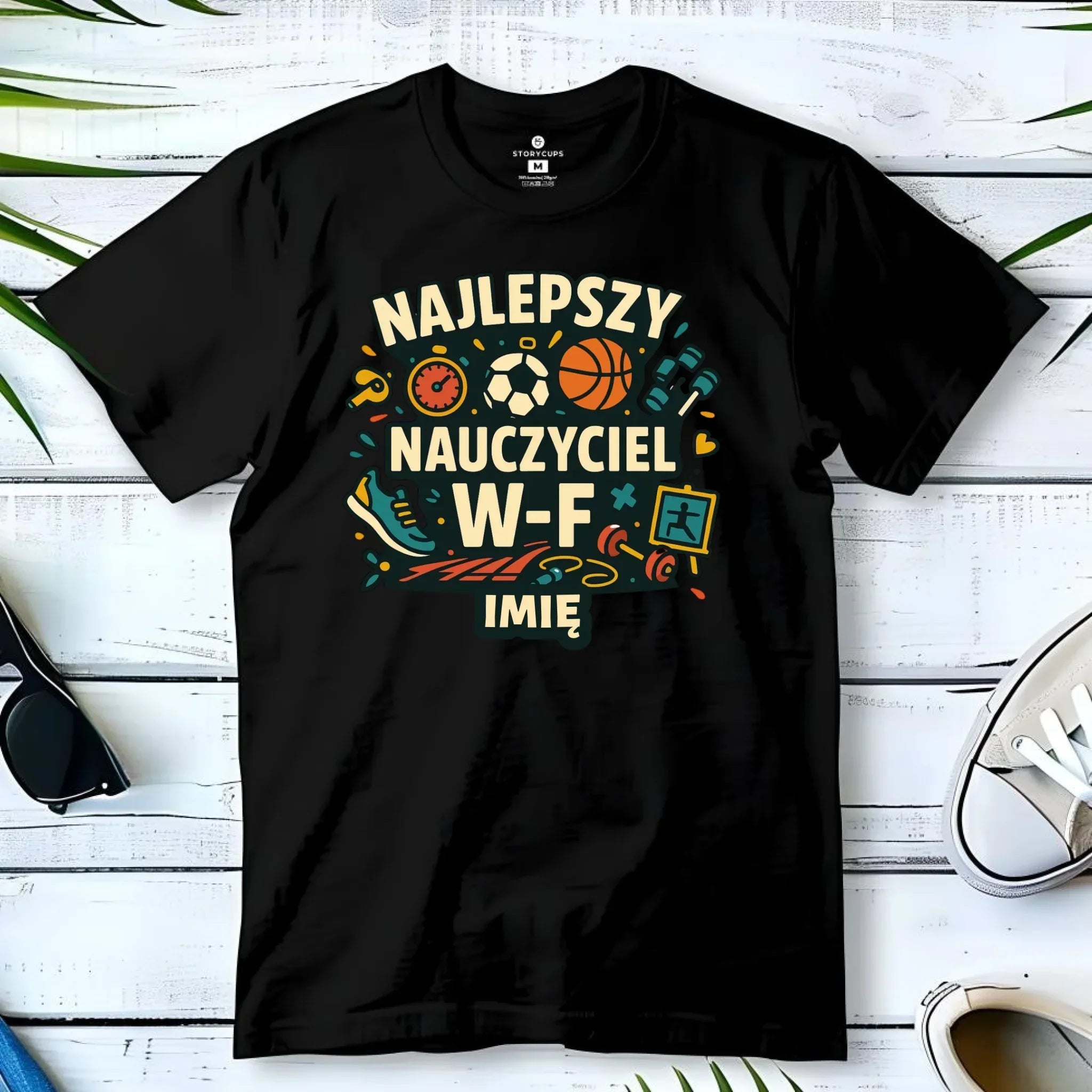 Koszulka męska dla nauczyciela wychowania fizycznego - Najlepszy Nauczyciel W-F - personalizowana N50 - StoryCups.pl