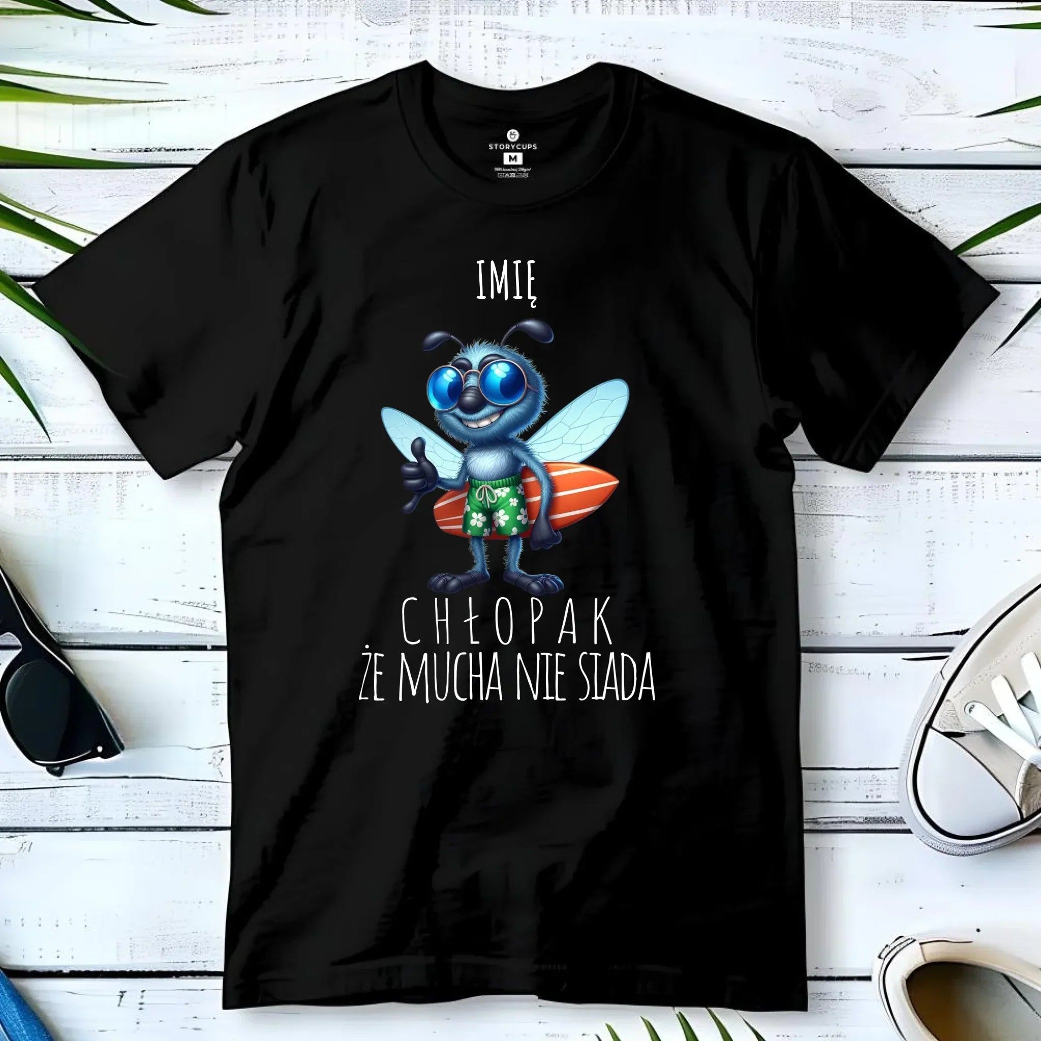 Koszulka męska - prezent dla chłopaka - Chłopak, że mucha nie siada essa - personalizowana DCH29 - StoryCups.pl