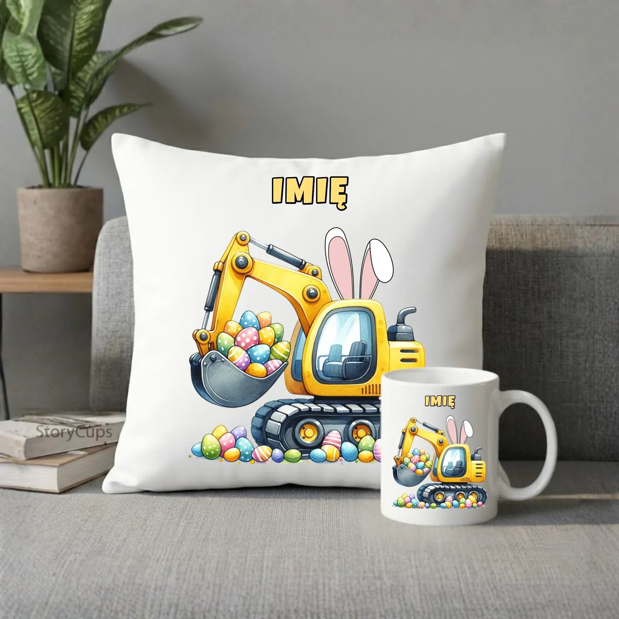 Zestaw poduszka i kubek na Wielkanoc - Koparka z pisankami - personalizowany WN17 - StoryCups.pl