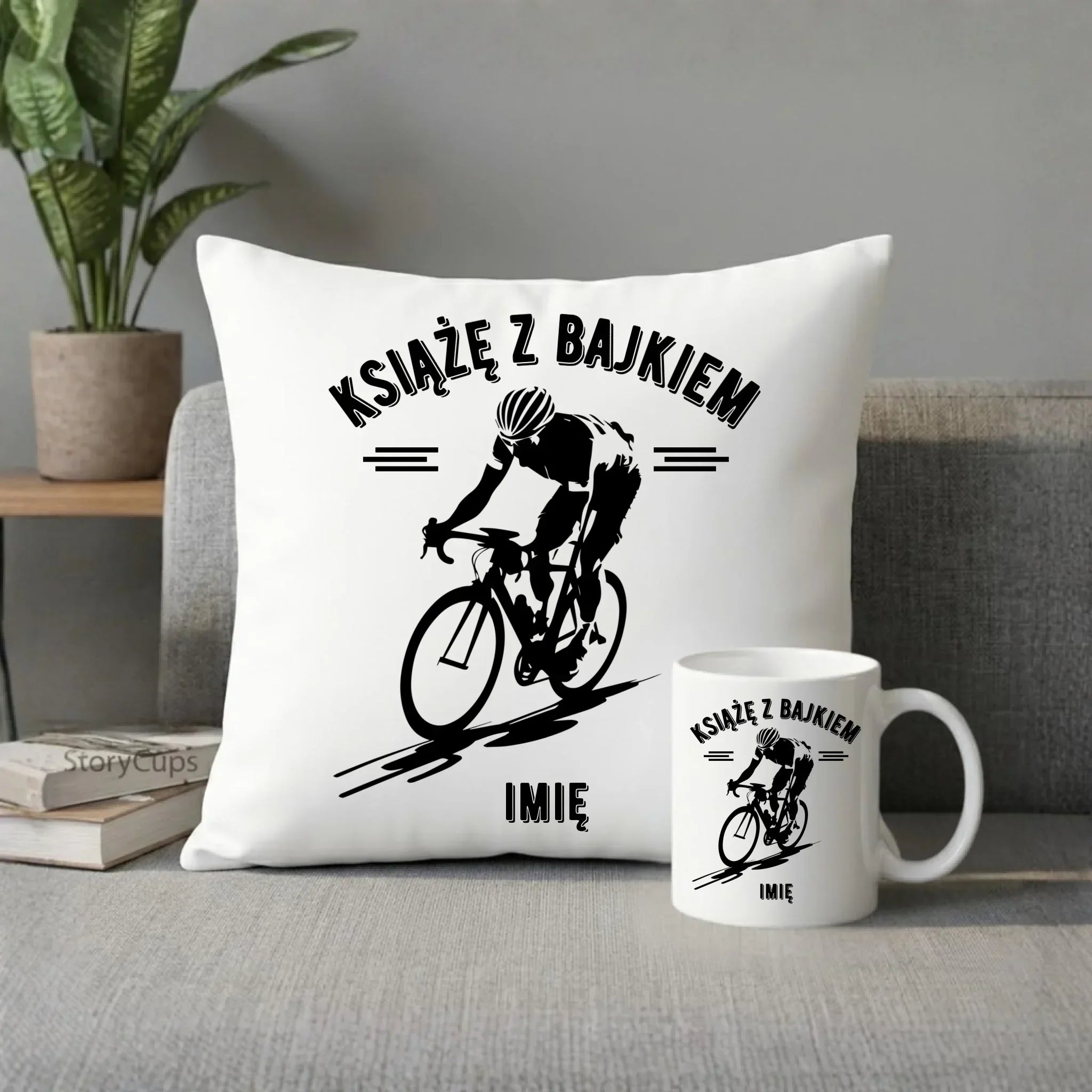 Zestaw poduszka i kubek dla rowerzysty - Książę z bajkiem - personalizowany HR01 - StoryCups.pl