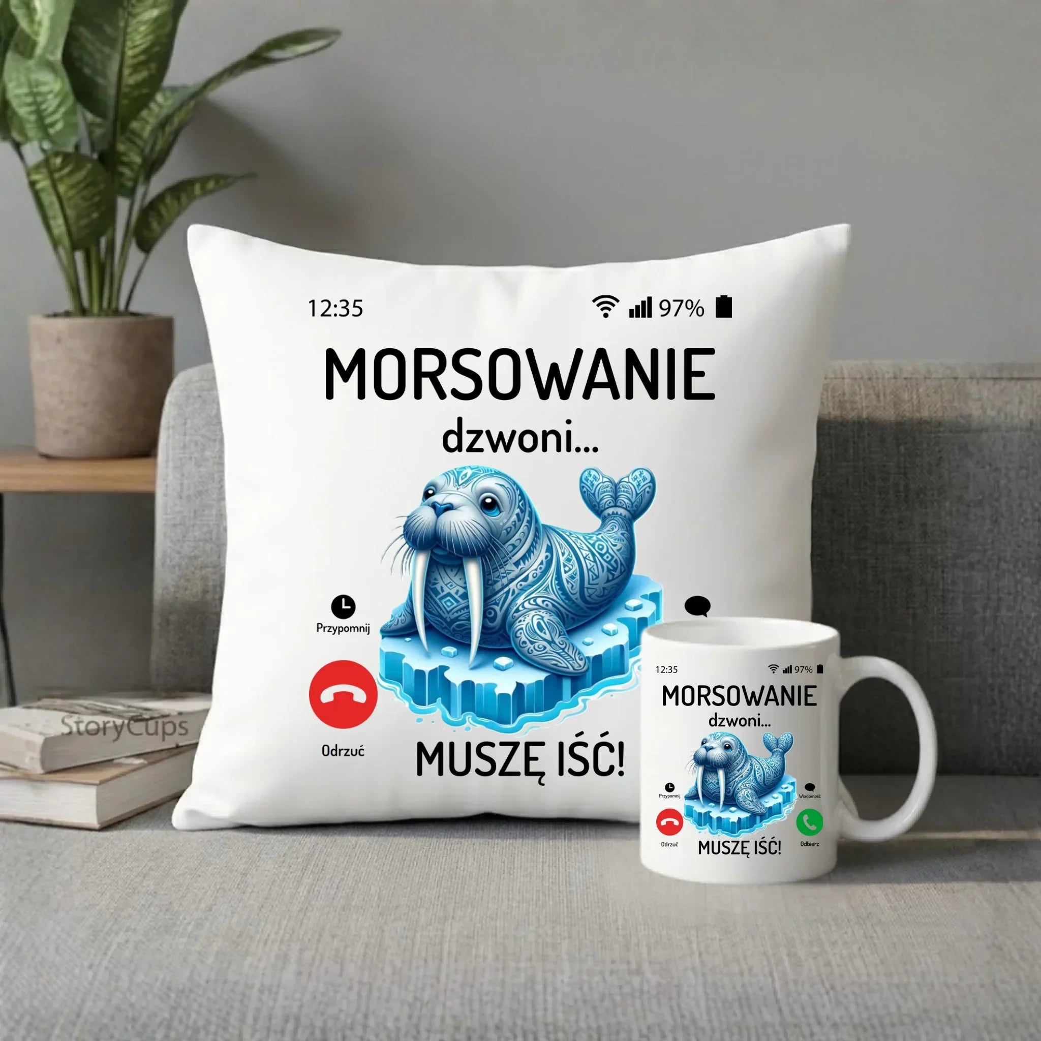Zestaw poduszka i kubek - prezent dla morsa - Morsowanie dzwoni muszę iść - Mors HM04 - StoryCups.pl