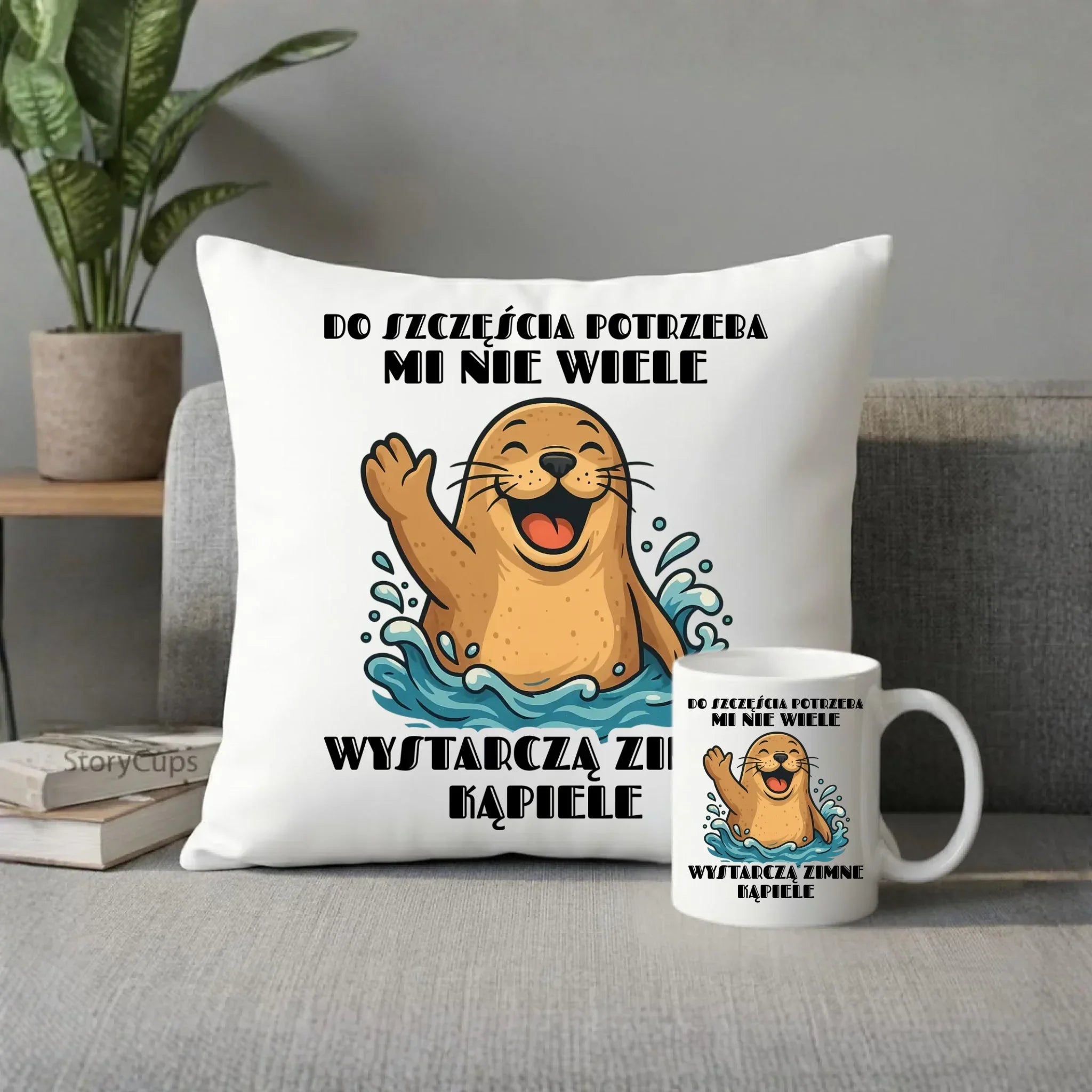 Zestaw poduszka i kubek - prezent dla morsa - Do szczęścia potrzeba mi nie wiele HM06 - StoryCups.pl