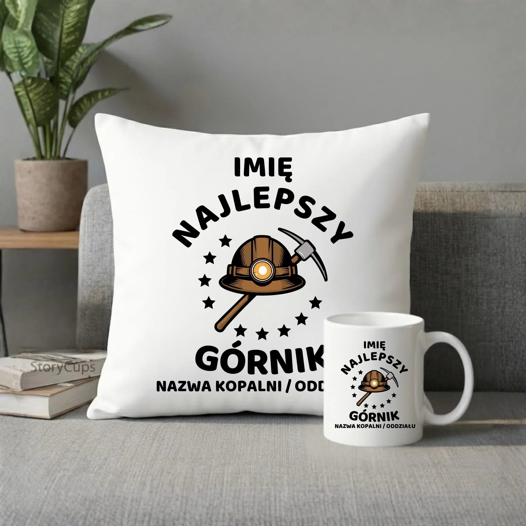 Zestaw poduszka i kubek - prezent dla górnika - Najlepszy górnik - personalizowany G23 - StoryCups.pl