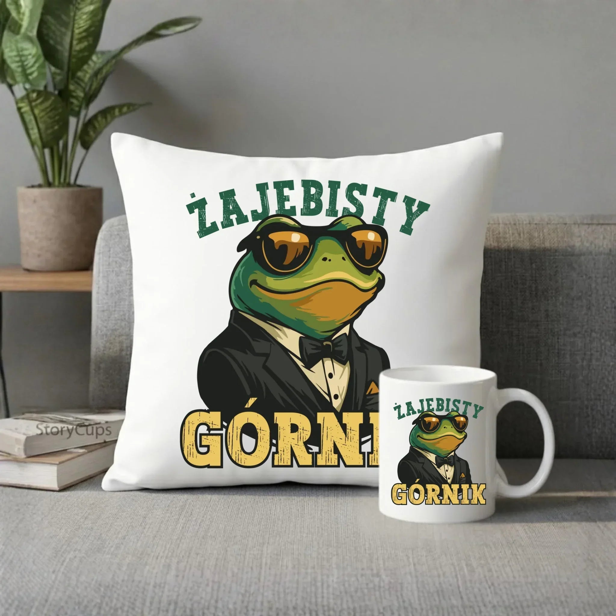 Zestaw poduszka i kubek - prezent dla górnika - Żajebisty górnik G18 - StoryCups.pl