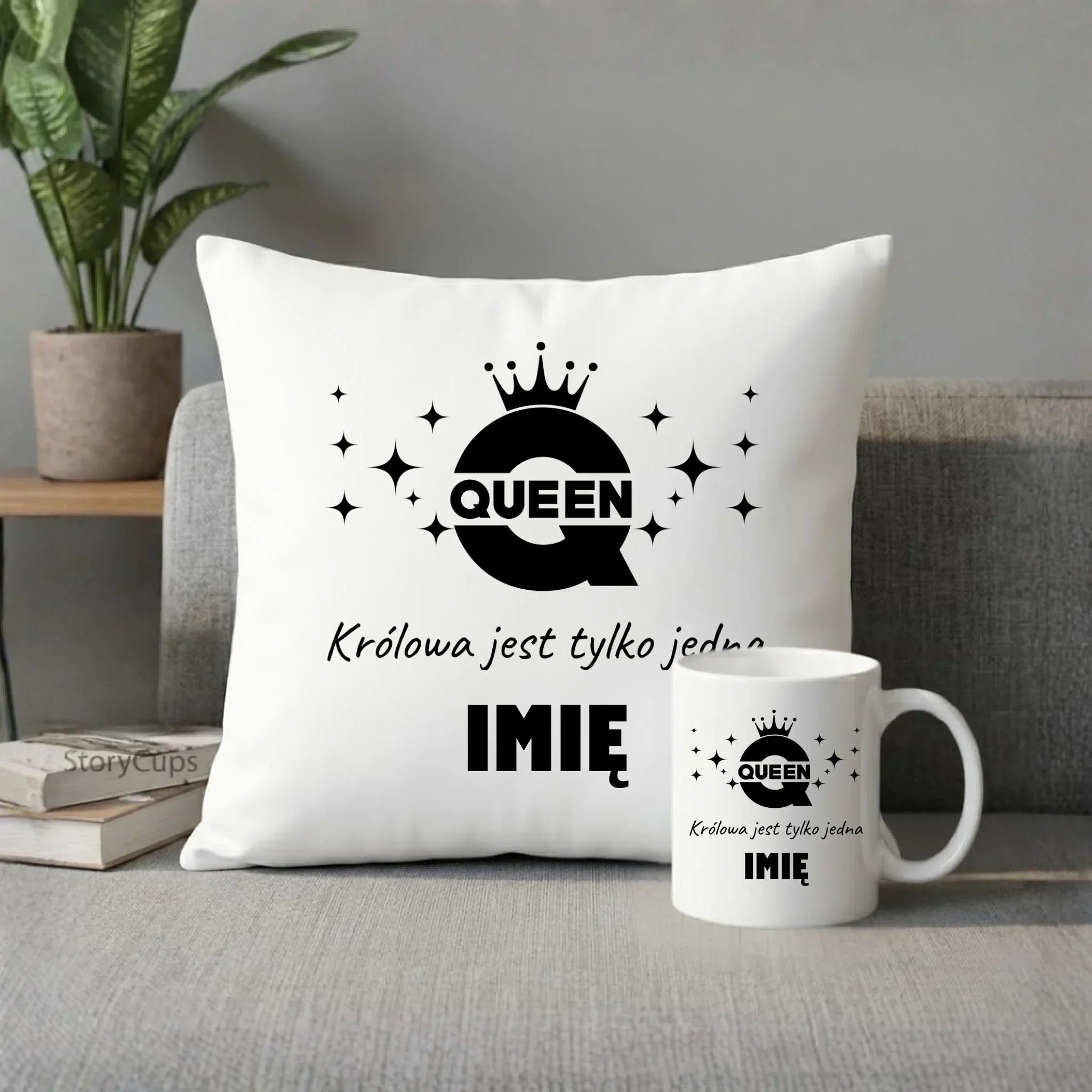 Zestaw poduszka i kubek dla niej - Queen Królowa jest tylko jedna - personalizowany W40 - StoryCups.pl