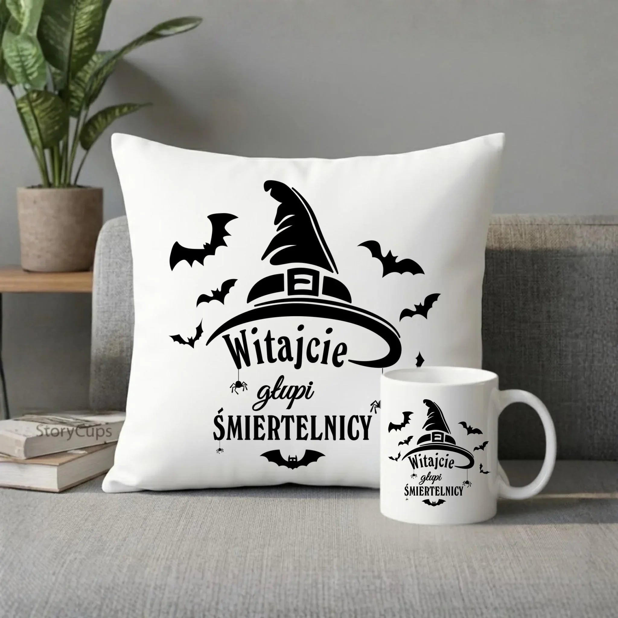 Zestaw poduszka i kubek na Halloween - Witajcie głupi śmiertelnicy HL23 - StoryCups.pl