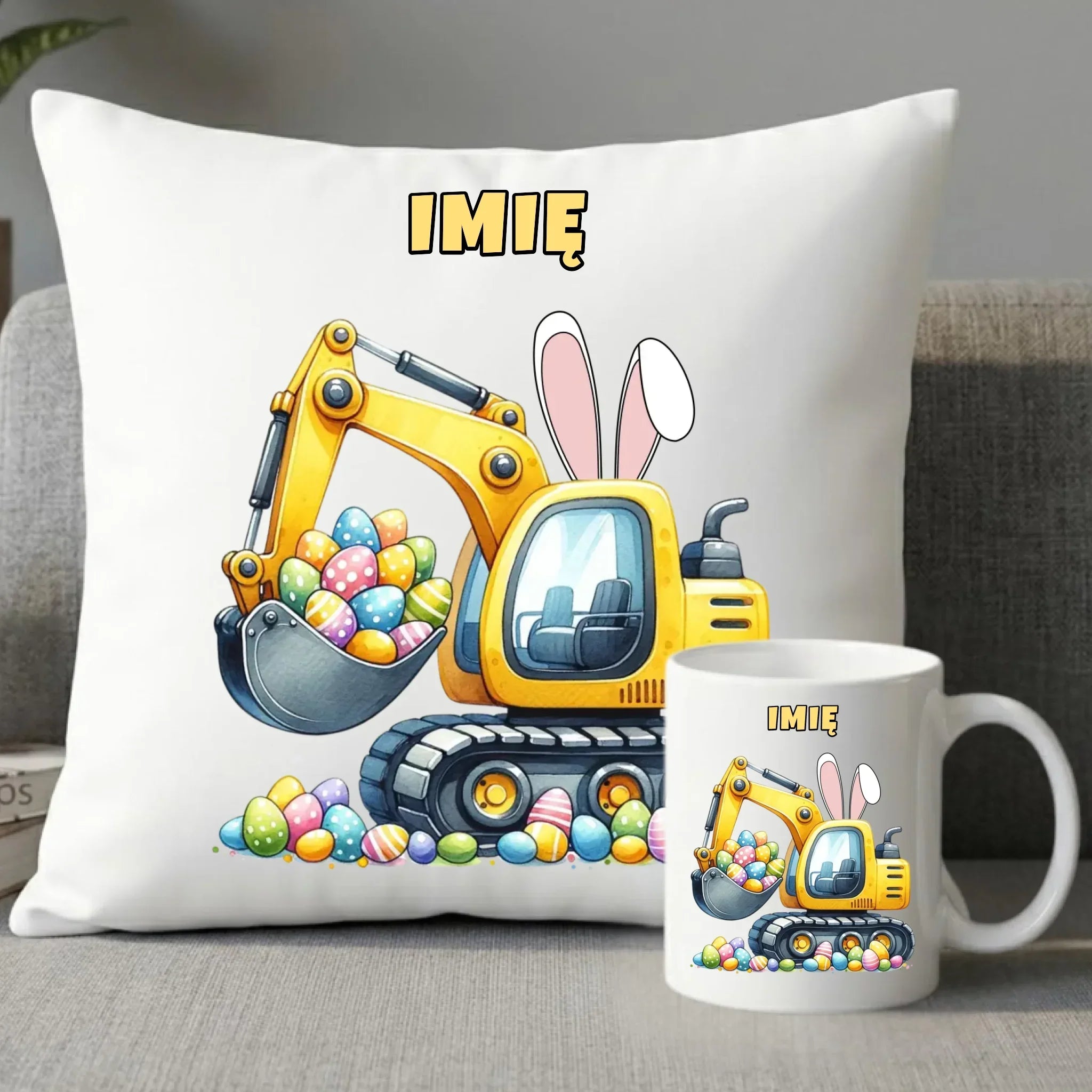 Zestaw poduszka i kubek na Wielkanoc - Koparka z pisankami - personalizowany WN17 - StoryCups.pl