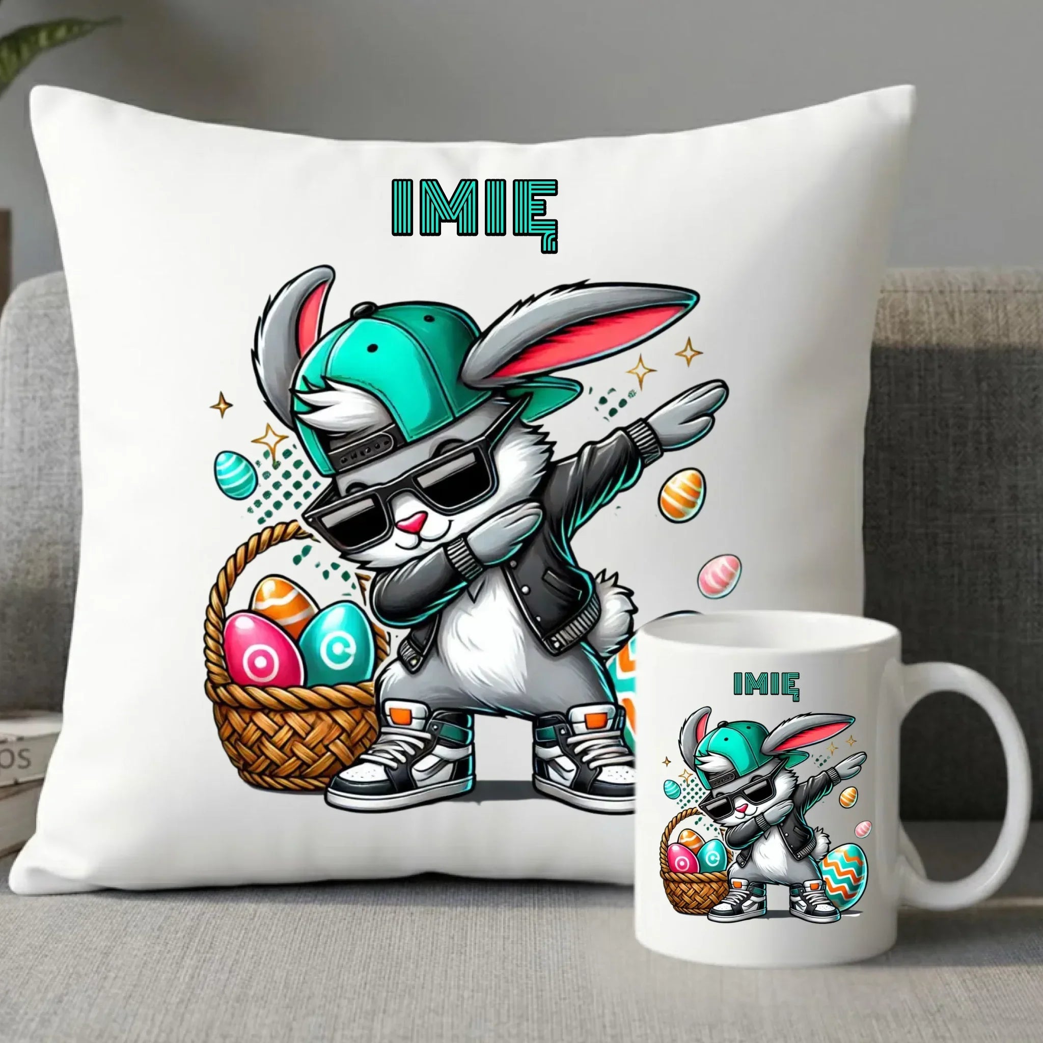 Zestaw poduszka i kubek na Wielkanoc - Zajączek Dab dance - personalizowany WN09 - StoryCups.pl