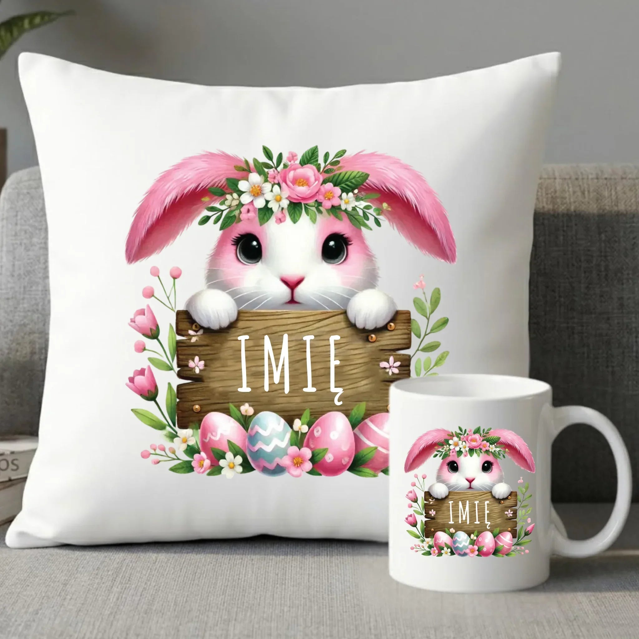 Zestaw poduszka i kubek na Wielkanoc - Słodki Różowy Zajączek - Prezent personalizowany WN07 - StoryCups.pl