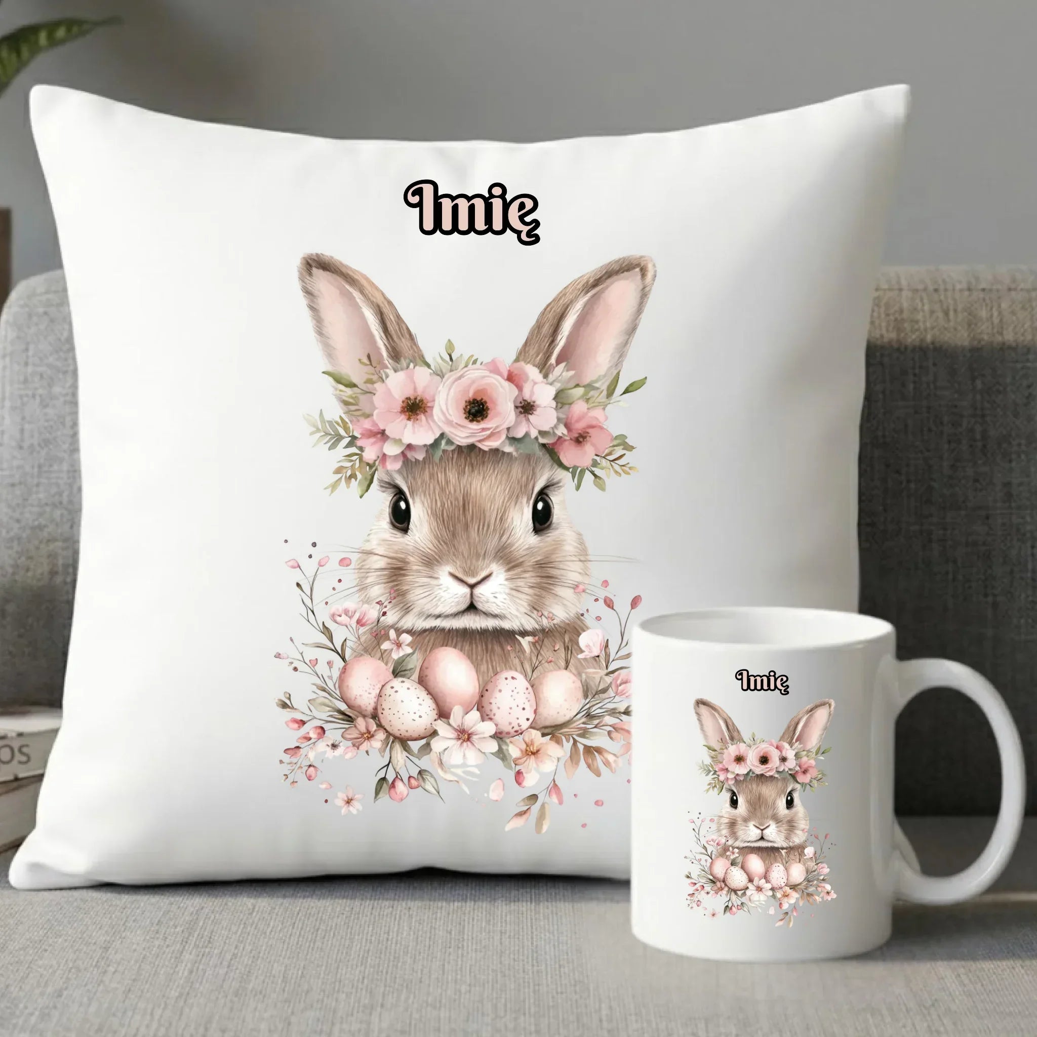 Zestaw poduszka i kubek na Wielkanoc - Zajączek Boho - Prezent personalizowany WN05 - StoryCups.pl