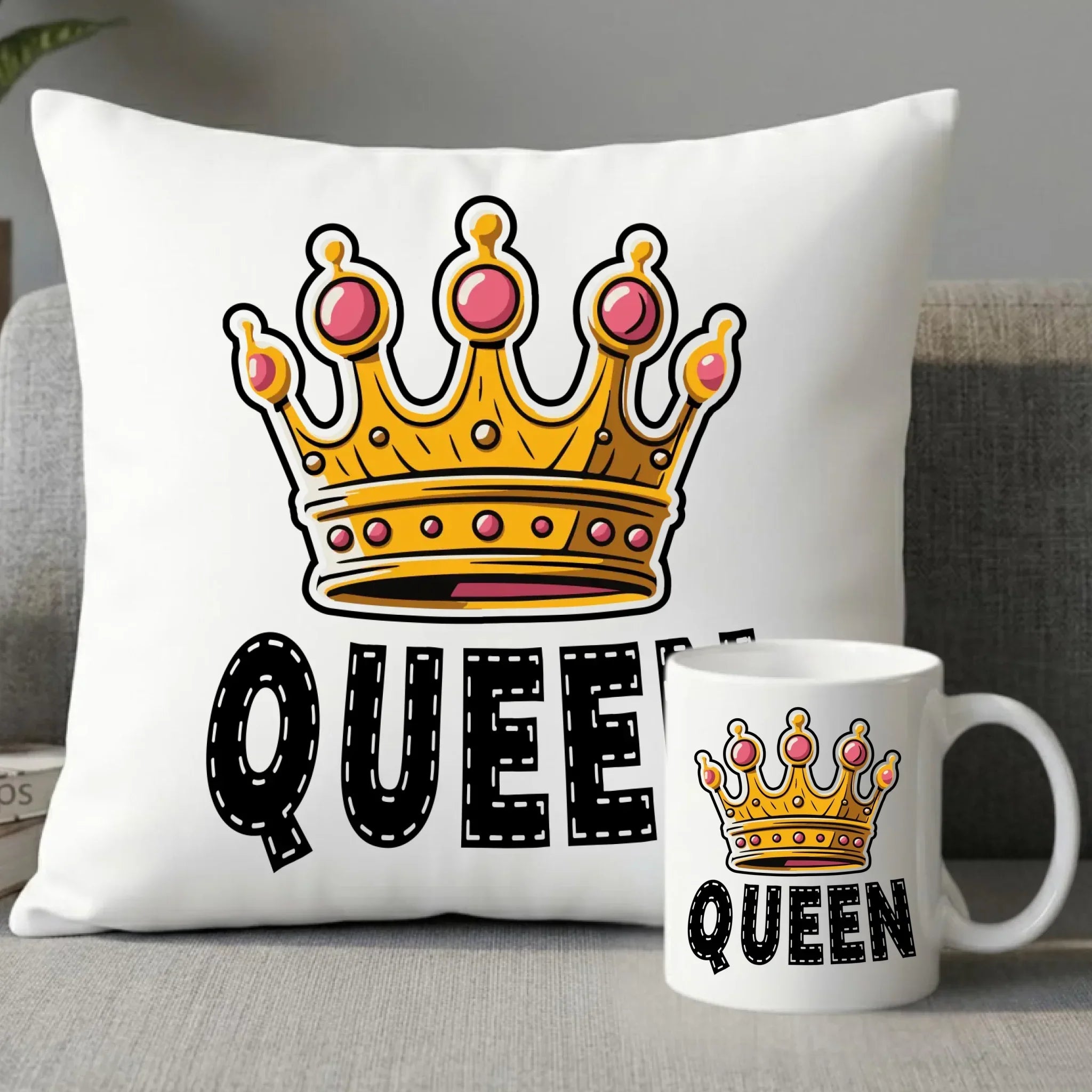 Zestaw poduszka i kubek dla niej - Queen W41 - StoryCups.pl