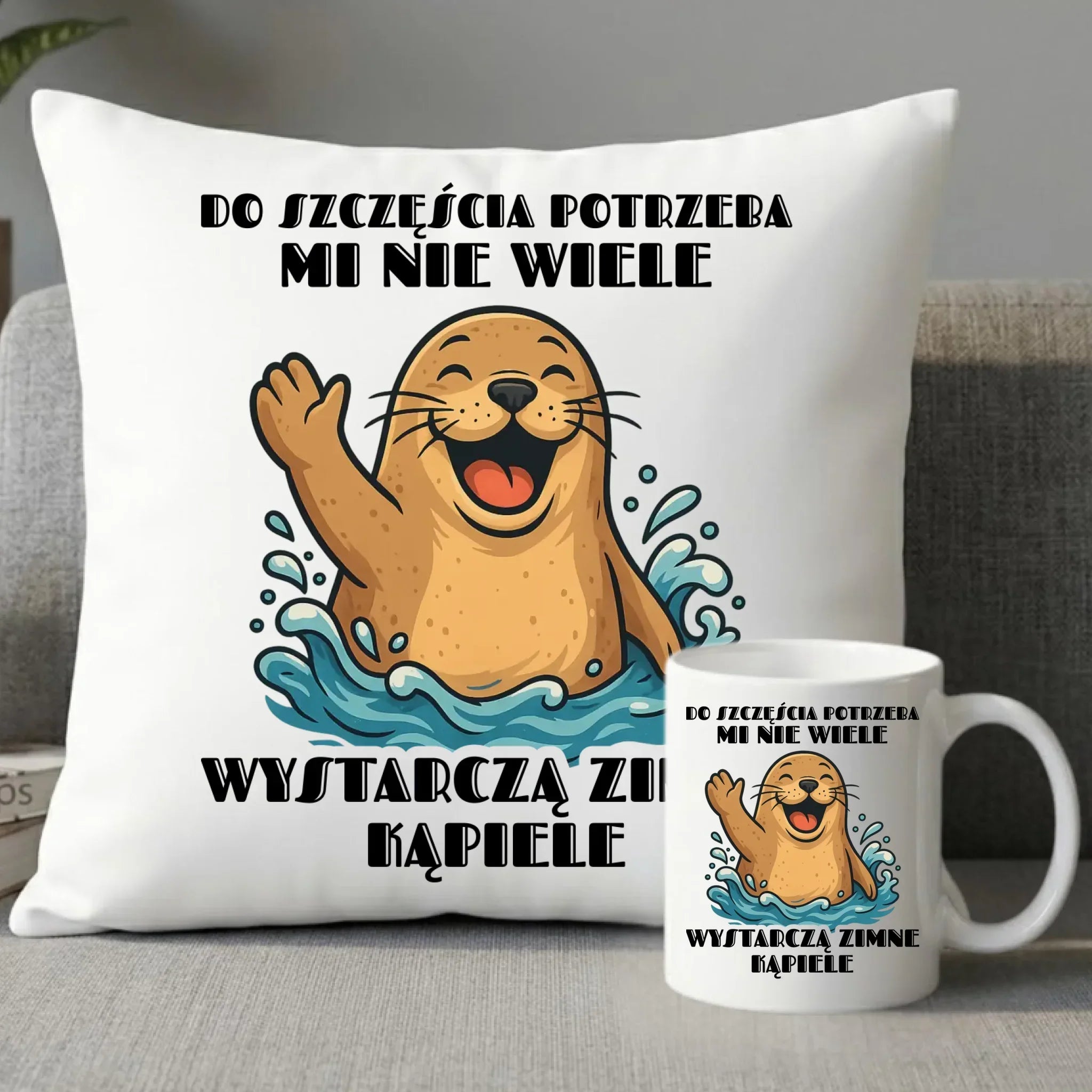 Zestaw poduszka i kubek - prezent dla morsa - Do szczęścia potrzeba mi nie wiele HM06 - StoryCups.pl