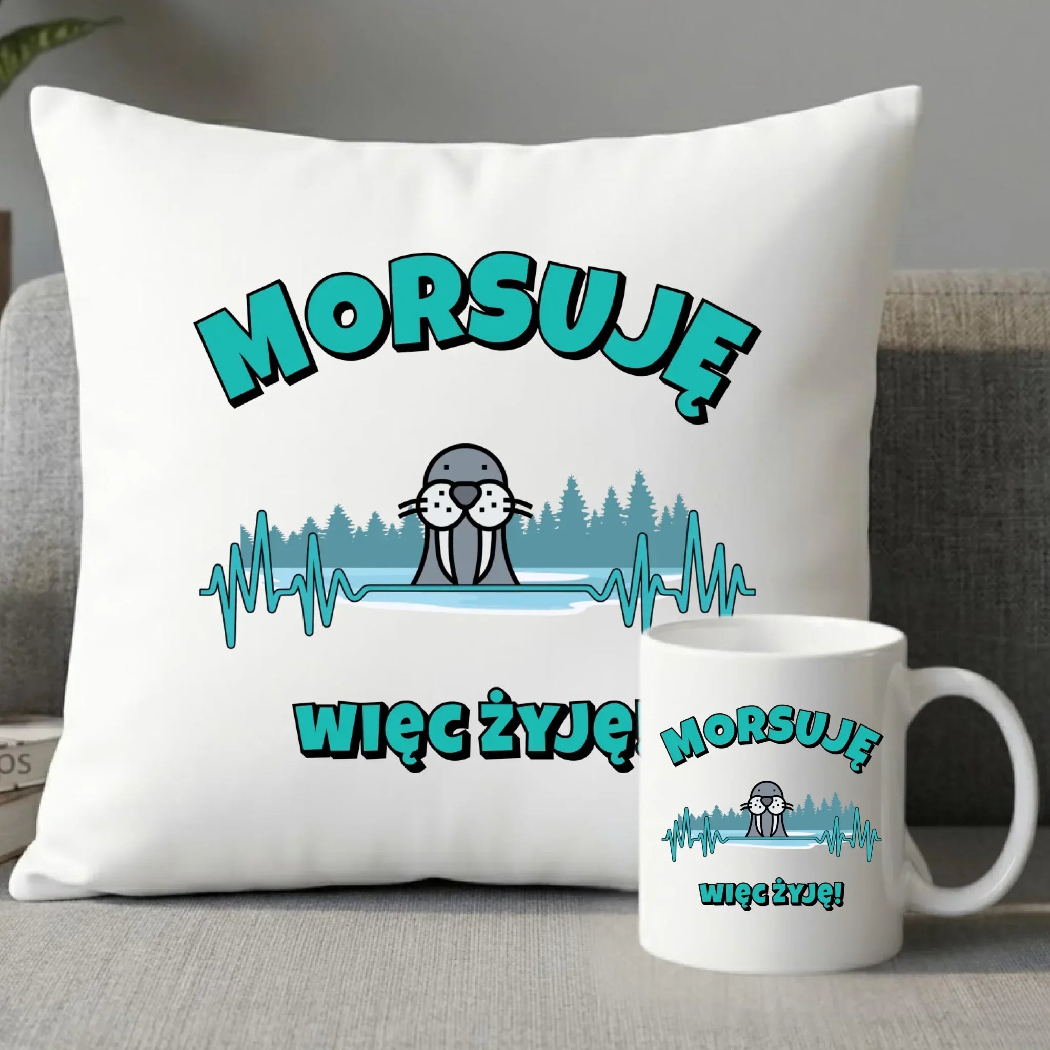 Zestaw poduszka i kubek - prezent dla morsa - Morsuję więc żyję - Mors HM02 - StoryCups.pl
