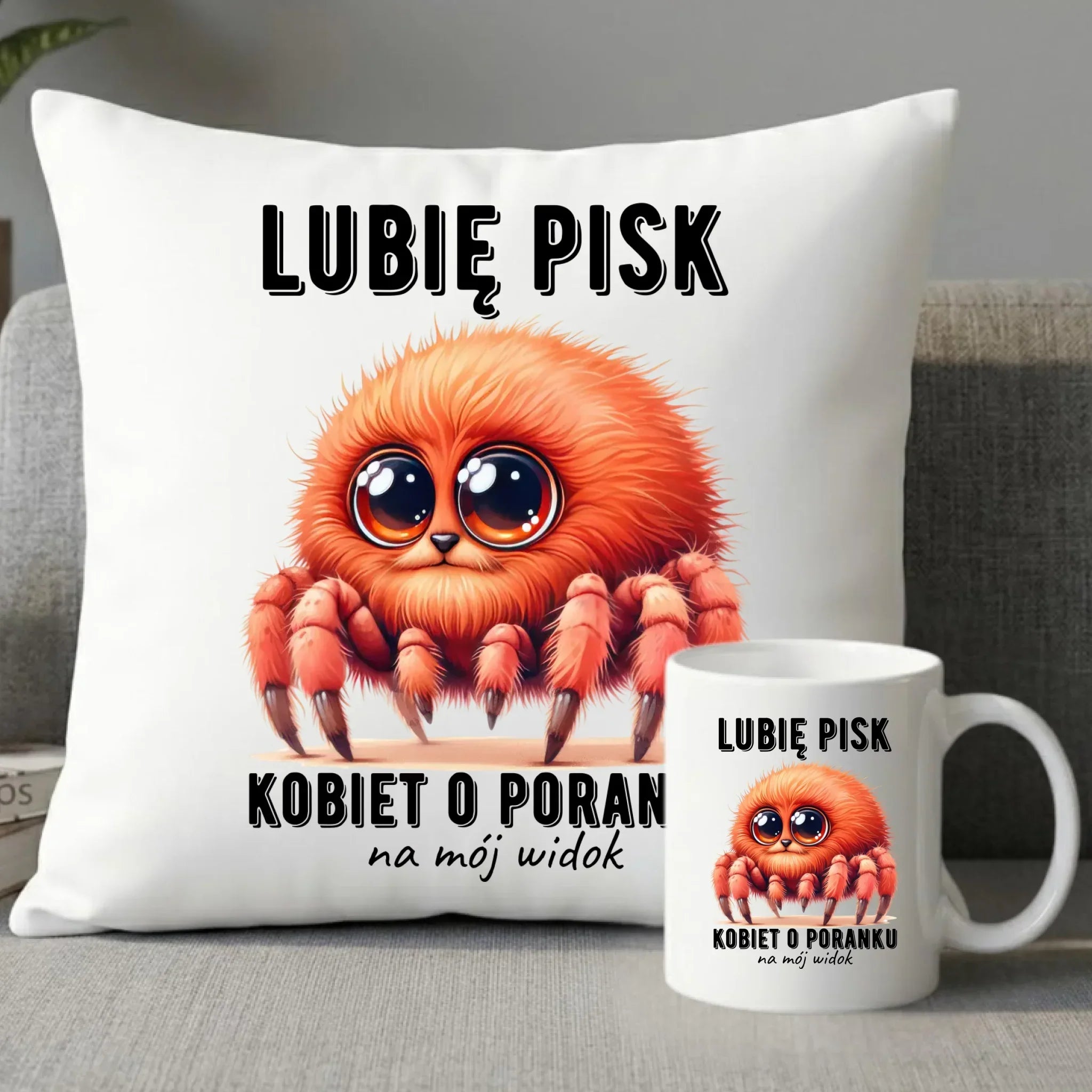Zestaw poduszka i kubek - prezent dla chłopaka - Lubię pisk kobiet DCH14 - StoryCups.pl