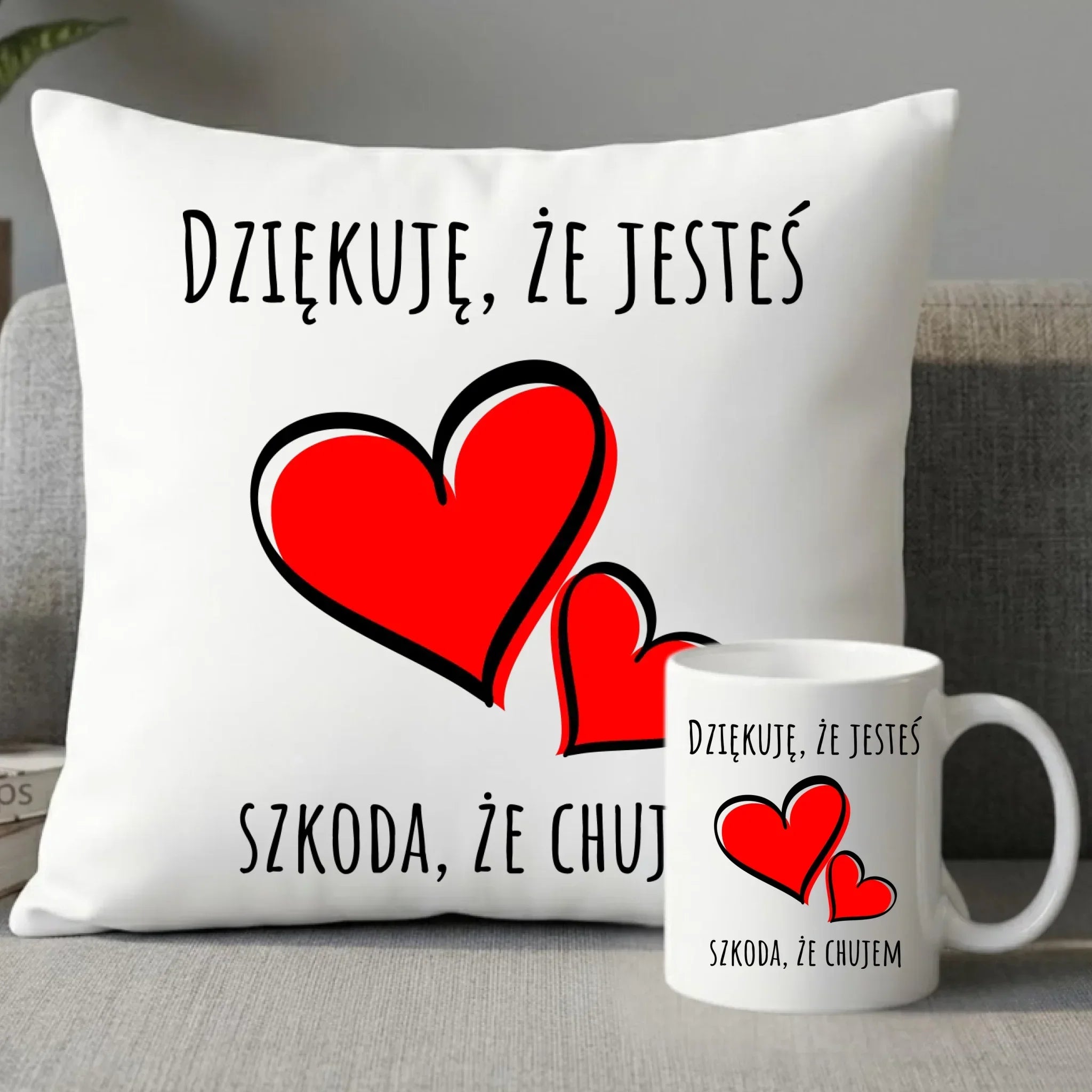 Zestaw poduszka i kubek - Dziękuję, że jesteś szkoda, że ch#jem - bez cenzury DCH10 - StoryCups.pl