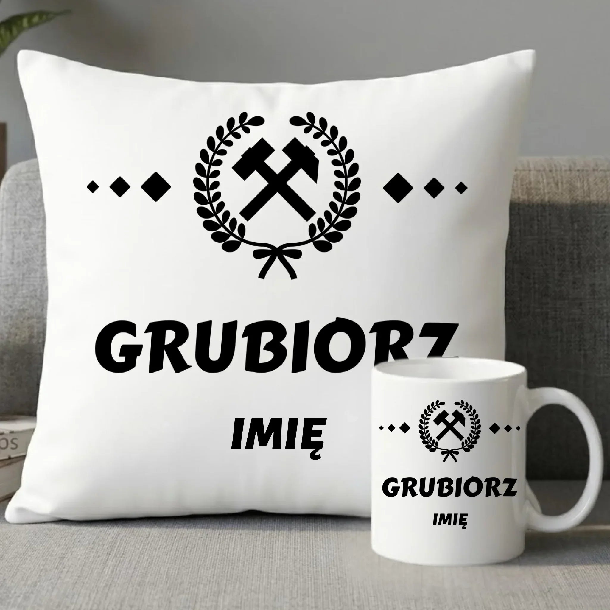 Zestaw poduszka i kubek - prezent dla górnika - Grubiorz - personalizowany G03 - StoryCups.pl
