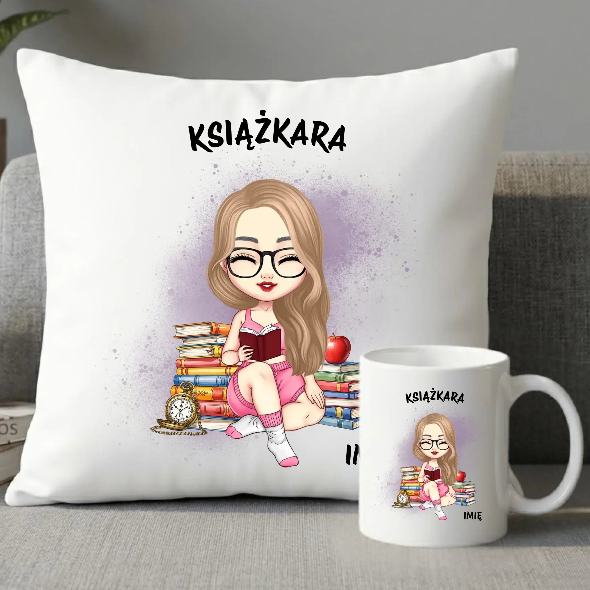 Zestaw poduszka i kubek - Książkara - Prezent dla miłośniczki czytania książek - personalizowany DZ04 - StoryCups.pl