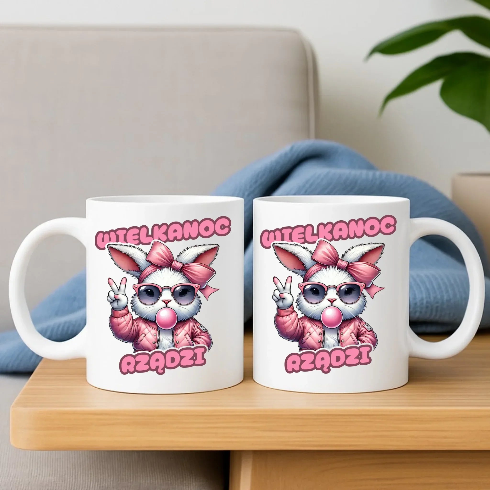 Zestaw poduszka i kubek wielkanocny – Stylowy królik w okularach Wielkanoc rządzi WN18 - StoryCups.pl