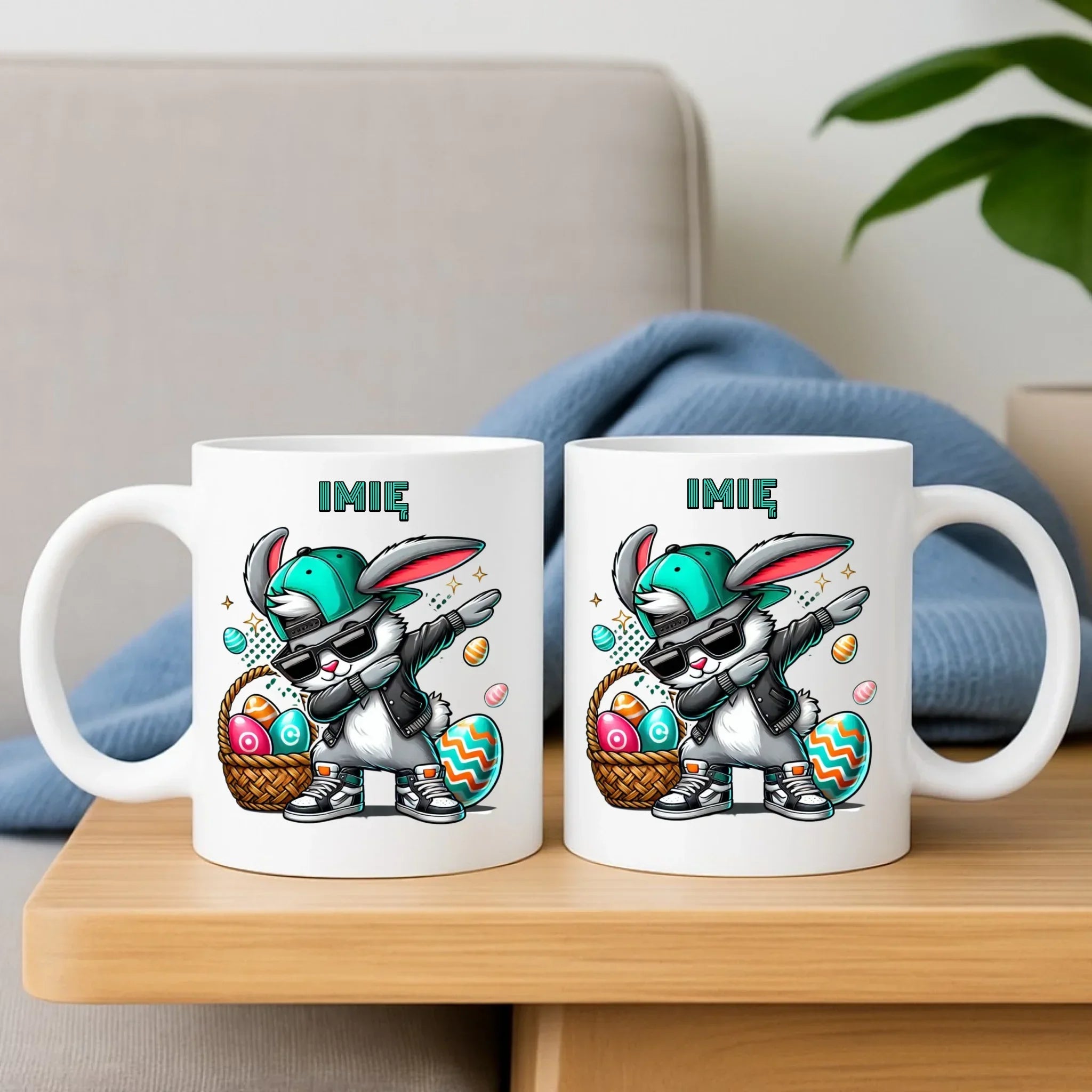 Zestaw poduszka i kubek na Wielkanoc - Zajączek Dab dance - personalizowany WN09 - StoryCups.pl