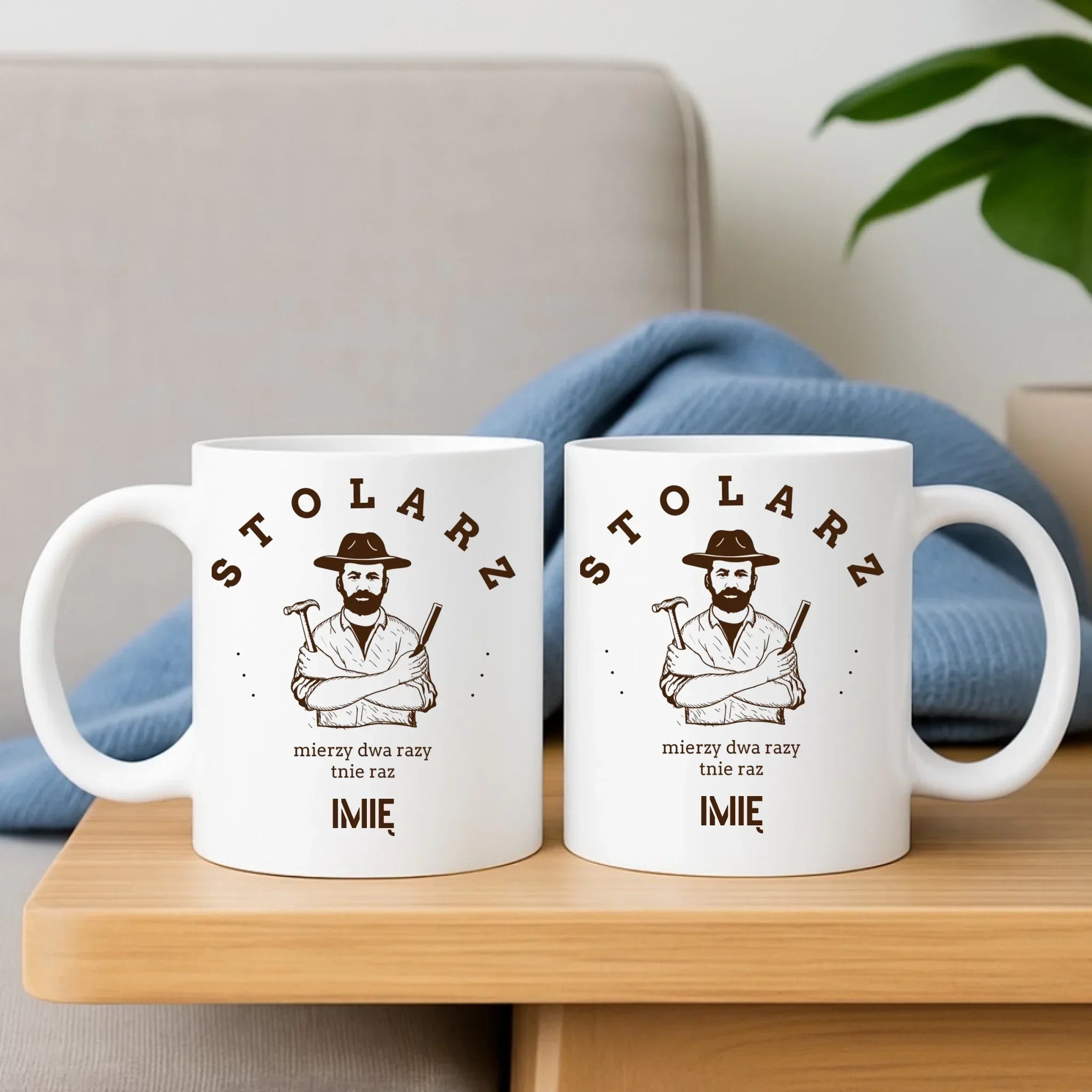 Zestaw poduszka i kubek dla stolarza - Mierzy dwa razy tnie raz - personalizowany ZS02 - StoryCups.pl