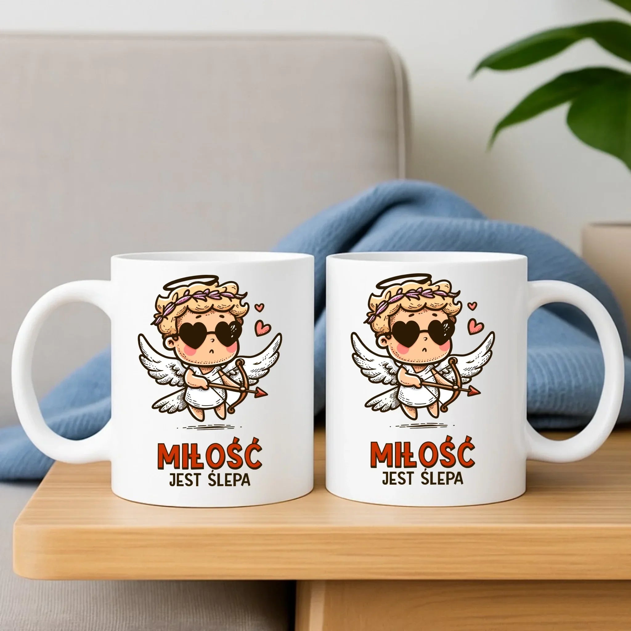 Zestaw poduszka i kubek - Miłość jest ślepa W48 - StoryCups.pl