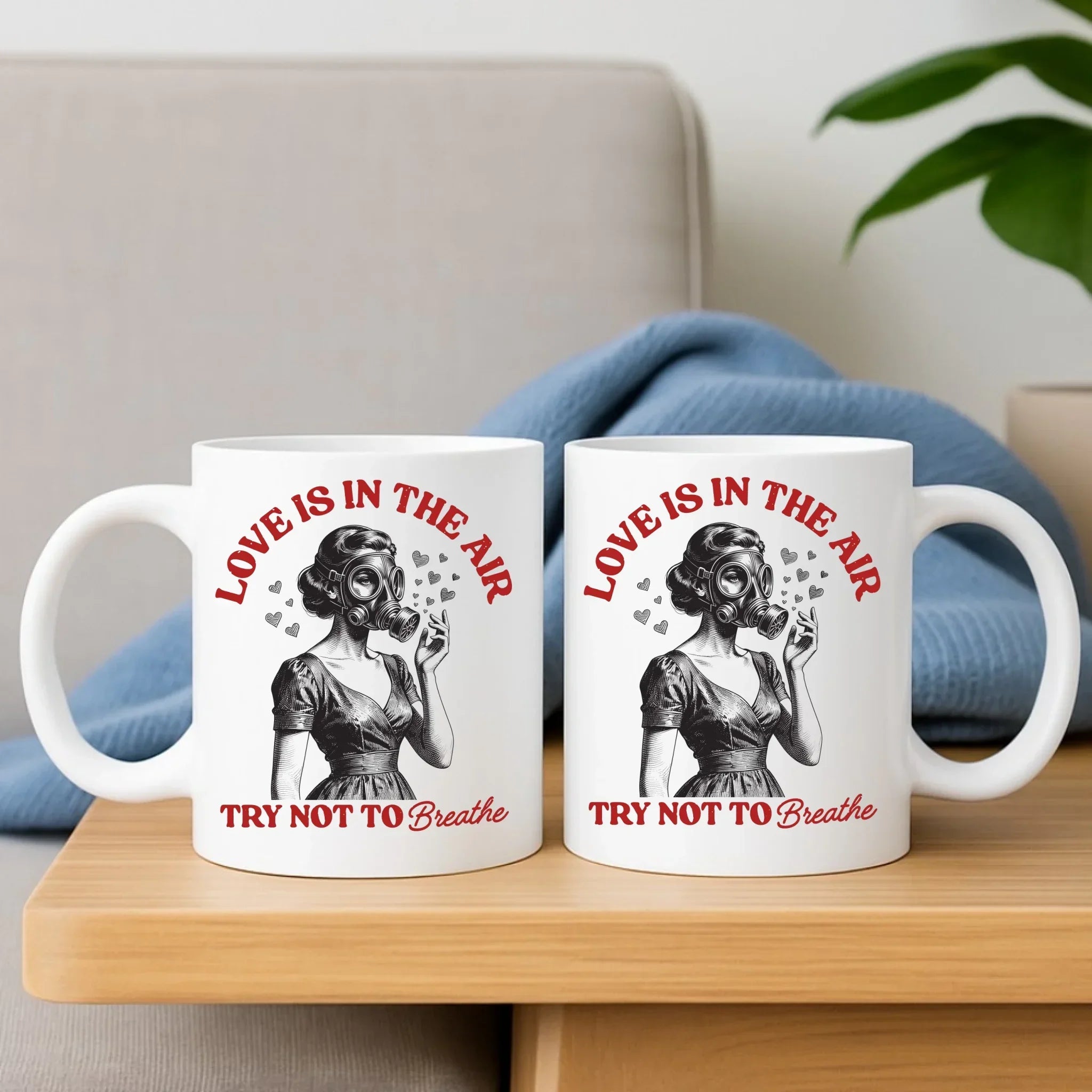 Zestaw poduszka i kubek dla niej - Love is in the air W43 - StoryCups.pl