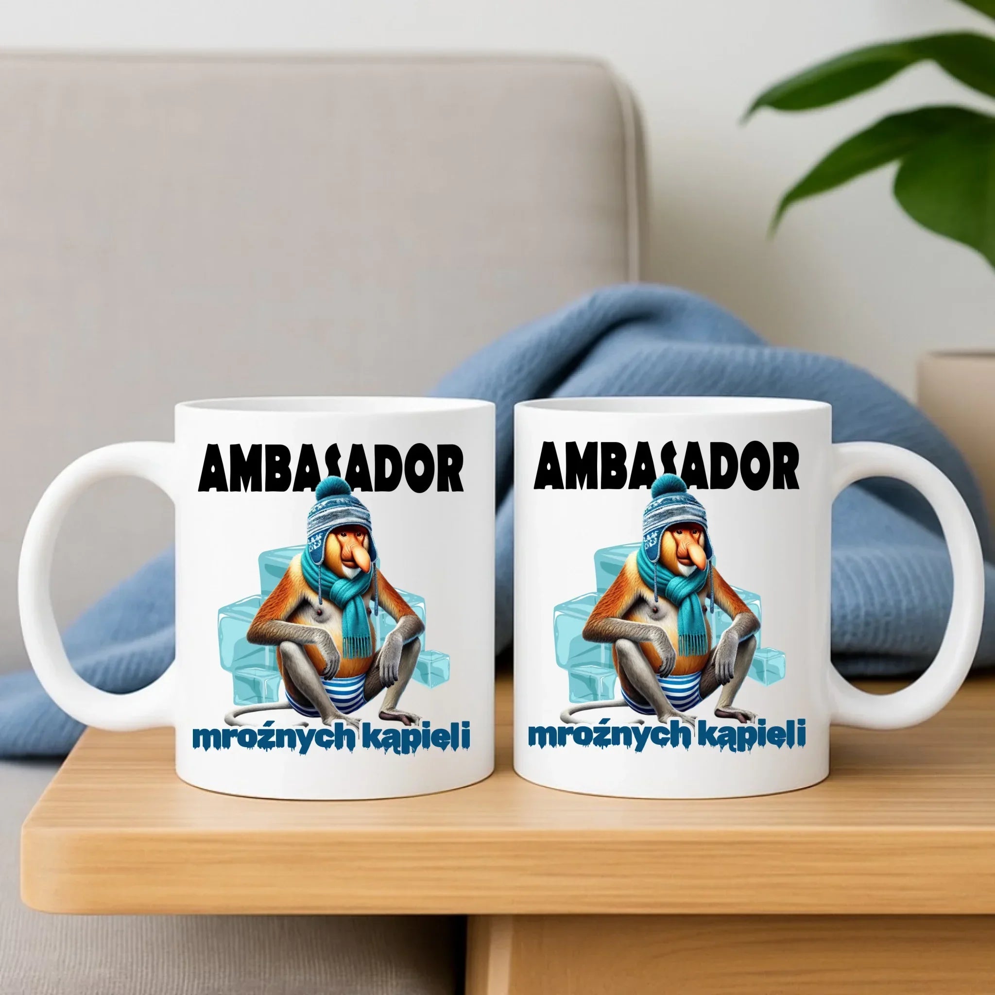 Zestaw poduszka i kubek - prezent dla morsa - Janusz Nosacz Mors - Ambasador mroźnych kąpieli HM03 - StoryCups.pl