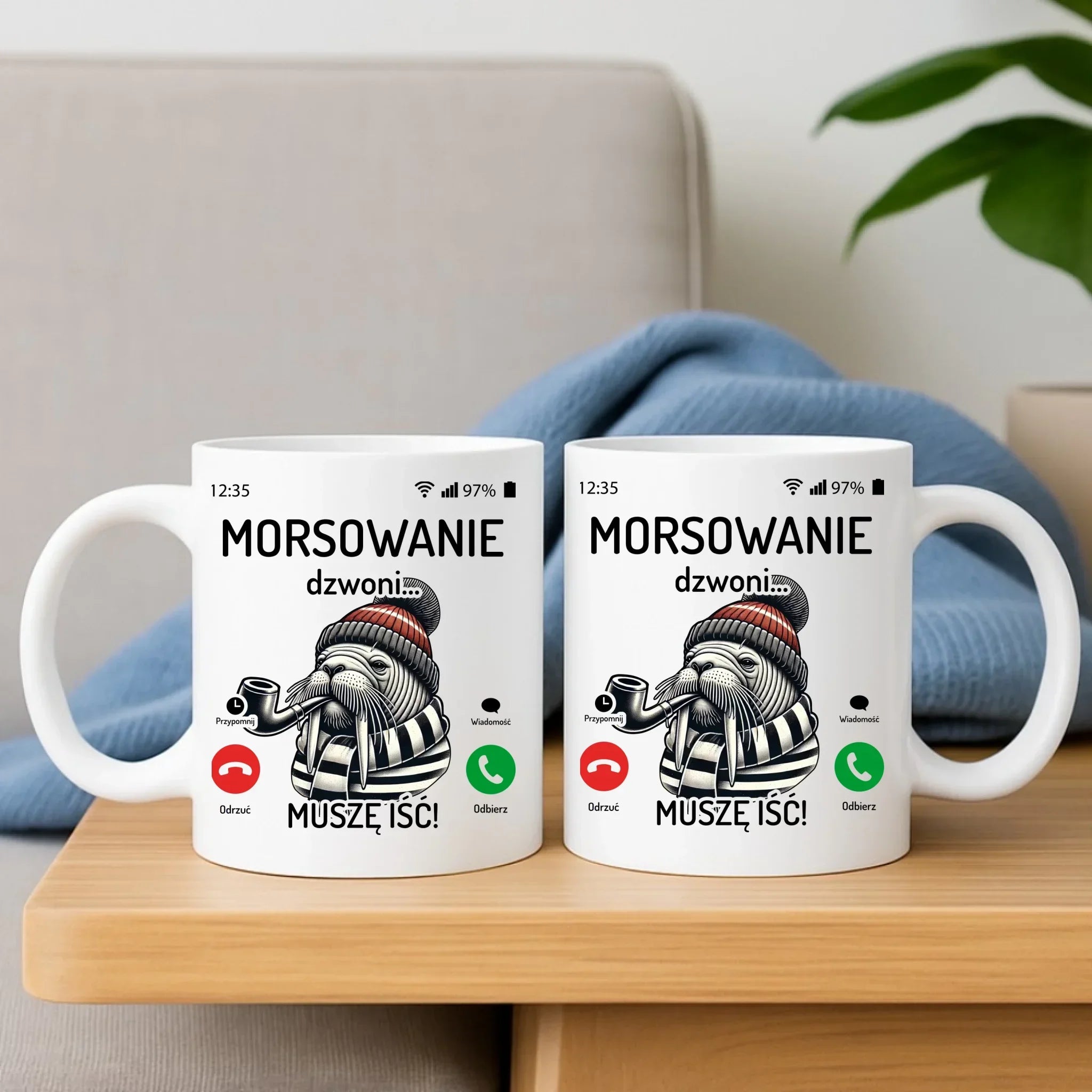 Zestaw poduszka i kubek - prezent dla morsa - Morsowanie dzwoni muszę iść - Mors HM19 - StoryCups.pl