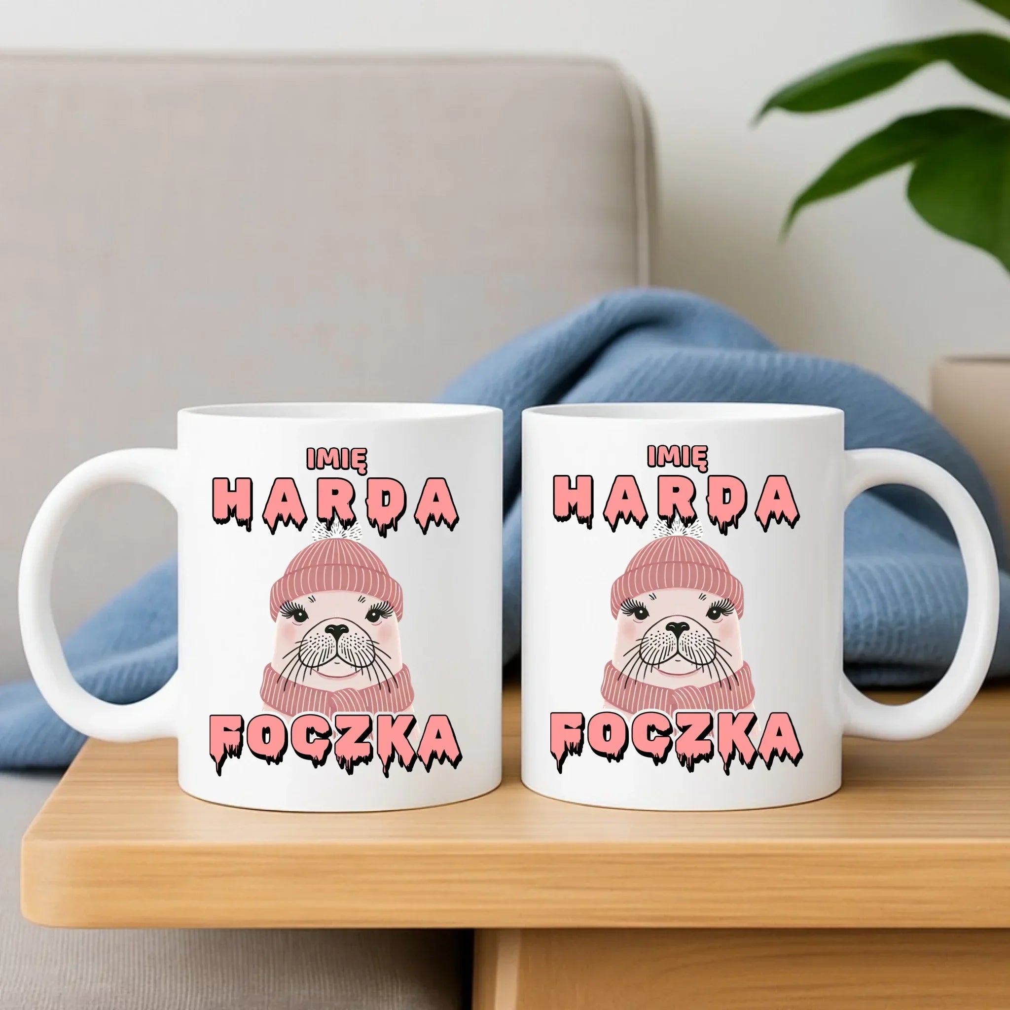 Zestaw poduszka i kubek - prezent dla morsa - Harda foczka - personalizowany HM05 - StoryCups.pl