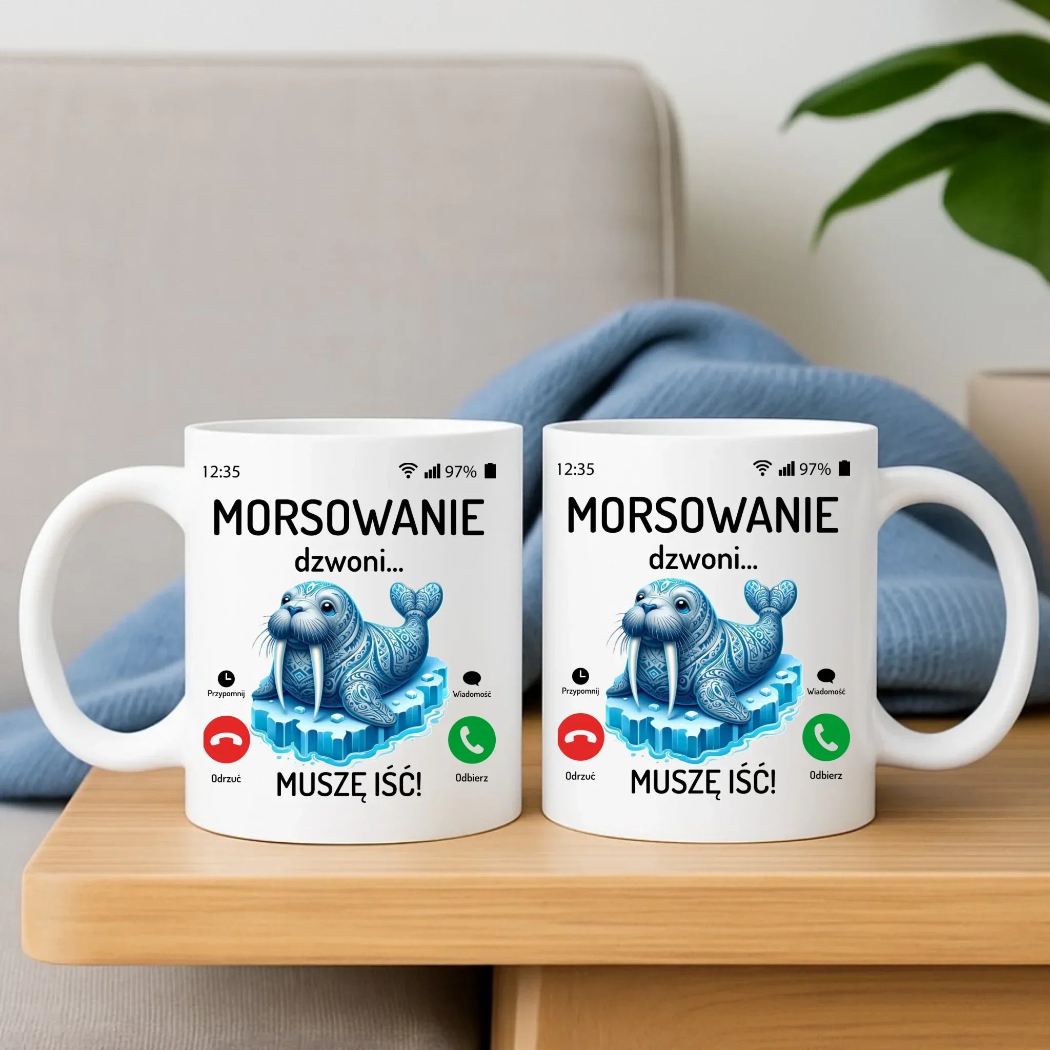 Zestaw poduszka i kubek - prezent dla morsa - Morsowanie dzwoni muszę iść - Mors HM04 - StoryCups.pl