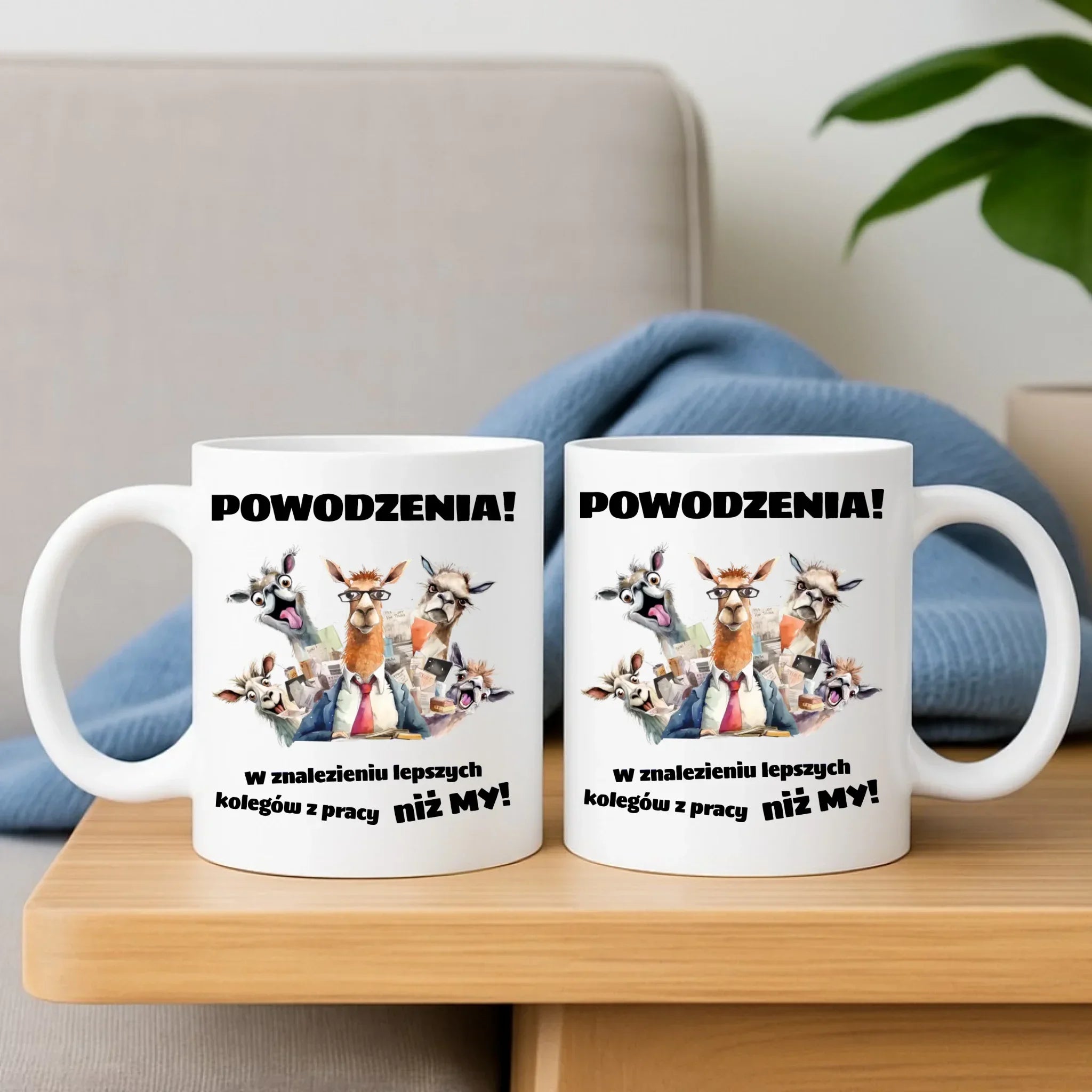 Zestaw poduszka i kubek na odejście z pracy - Powodzenia w znalezieniu lepszych kolegów OP08 - StoryCups.pl