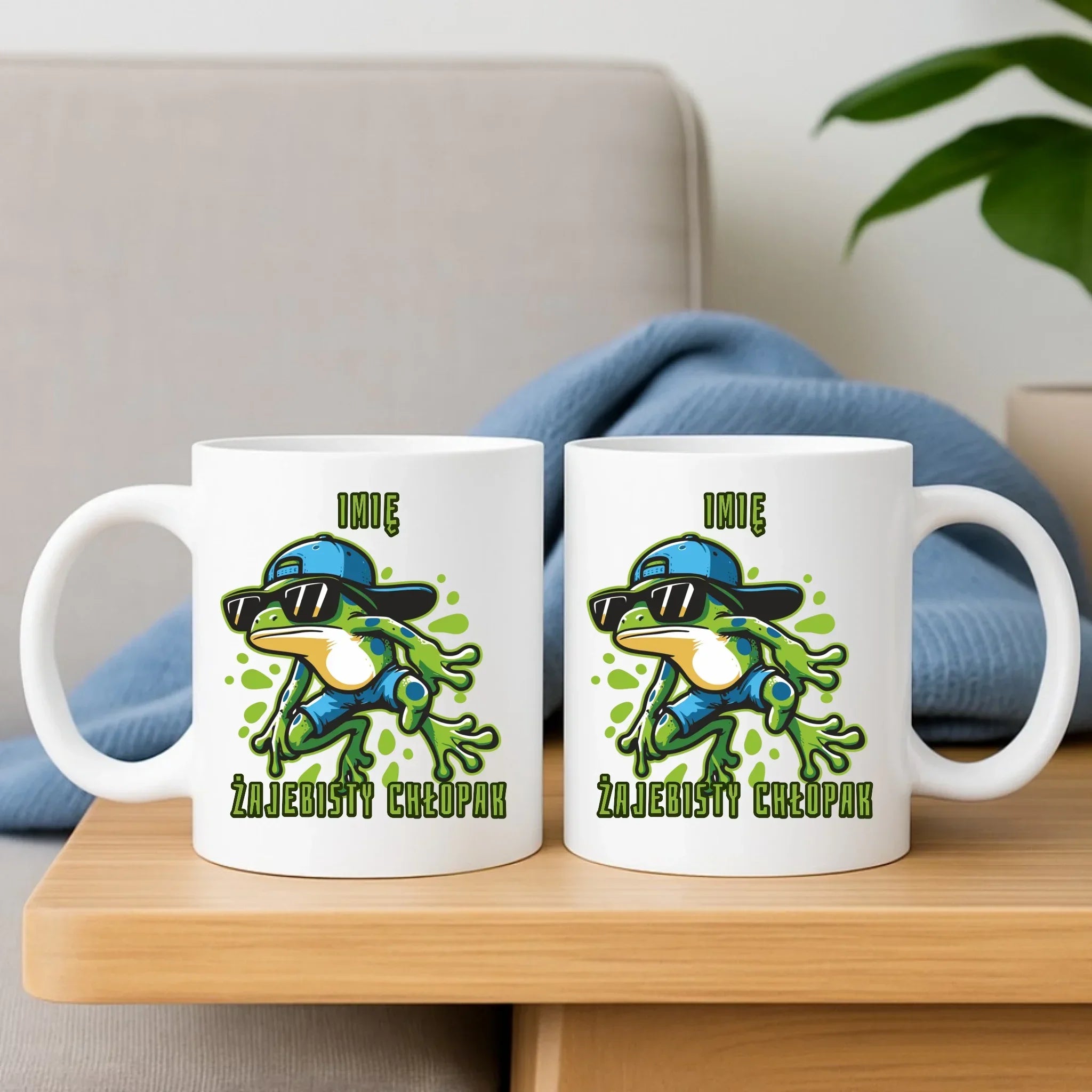 Zestaw poduszka i kubek - Żajebisty Chłopak prezent na Dzień Chłopaka - personalizowany DCH02 - StoryCups.pl