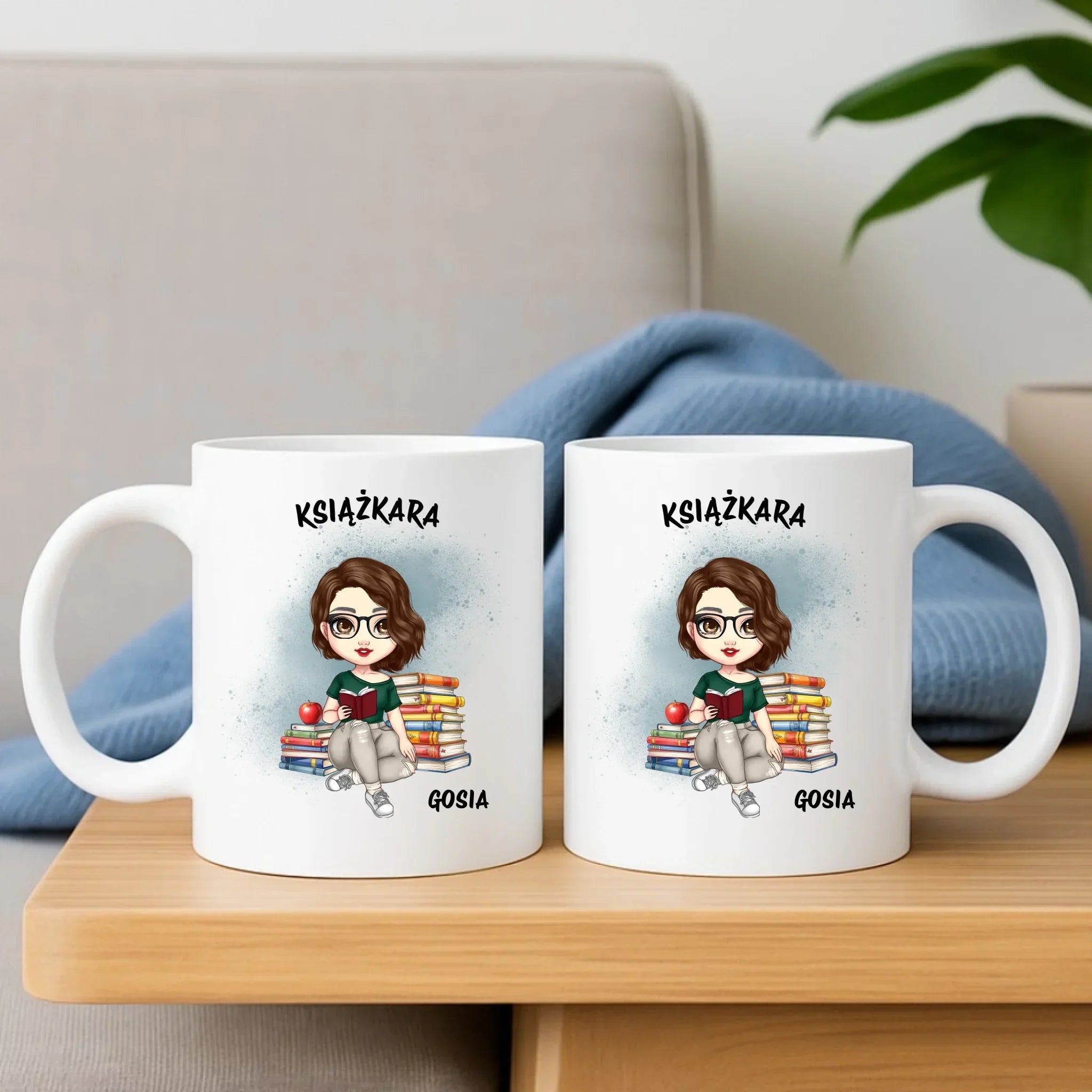 Zestaw poduszka i kubek - Książkara - Prezent dla miłośniczki czytania książek - personalizowany DZ03 - StoryCups.pl
