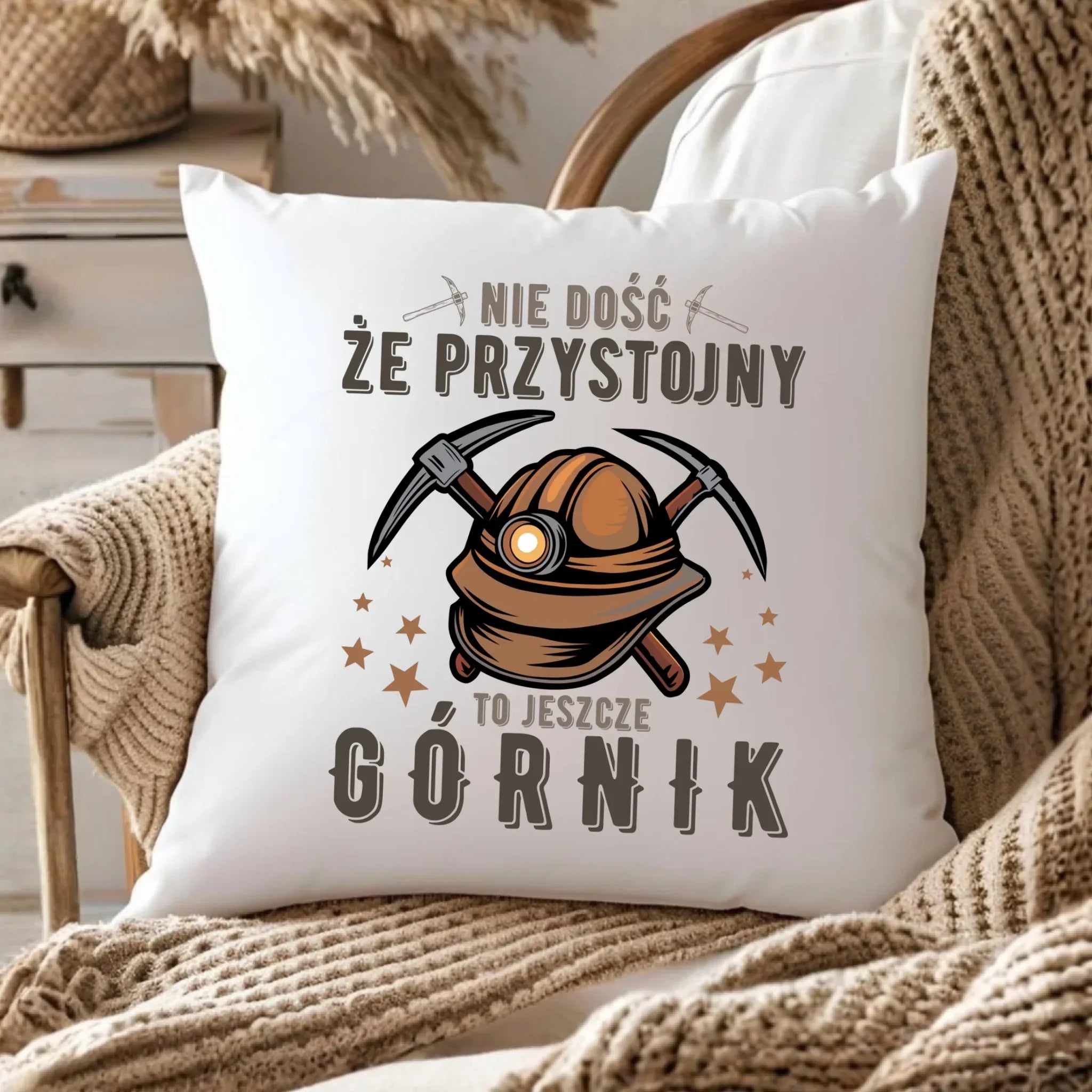 Poduszka - prezent dla górnika - Nie dość, że przystojny to jeszcze górnik G16 - StoryCups.pl
