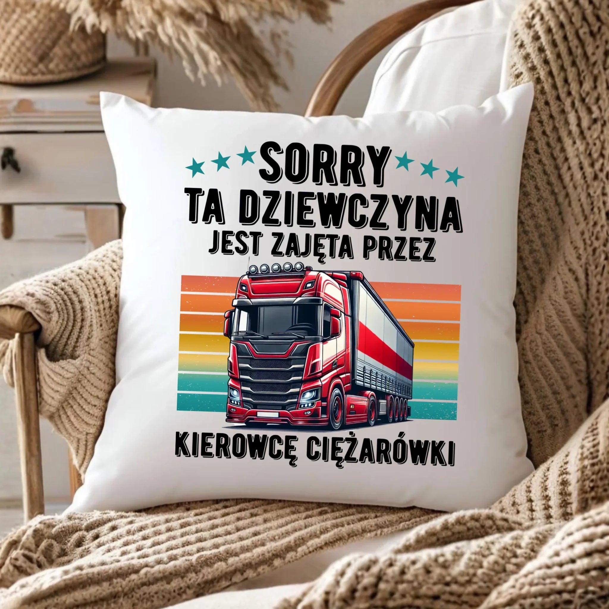 Poduszka - Ta dziewczyna jest zajęta przez kierowcę ciężarówki ZKT12 - StoryCups.pl