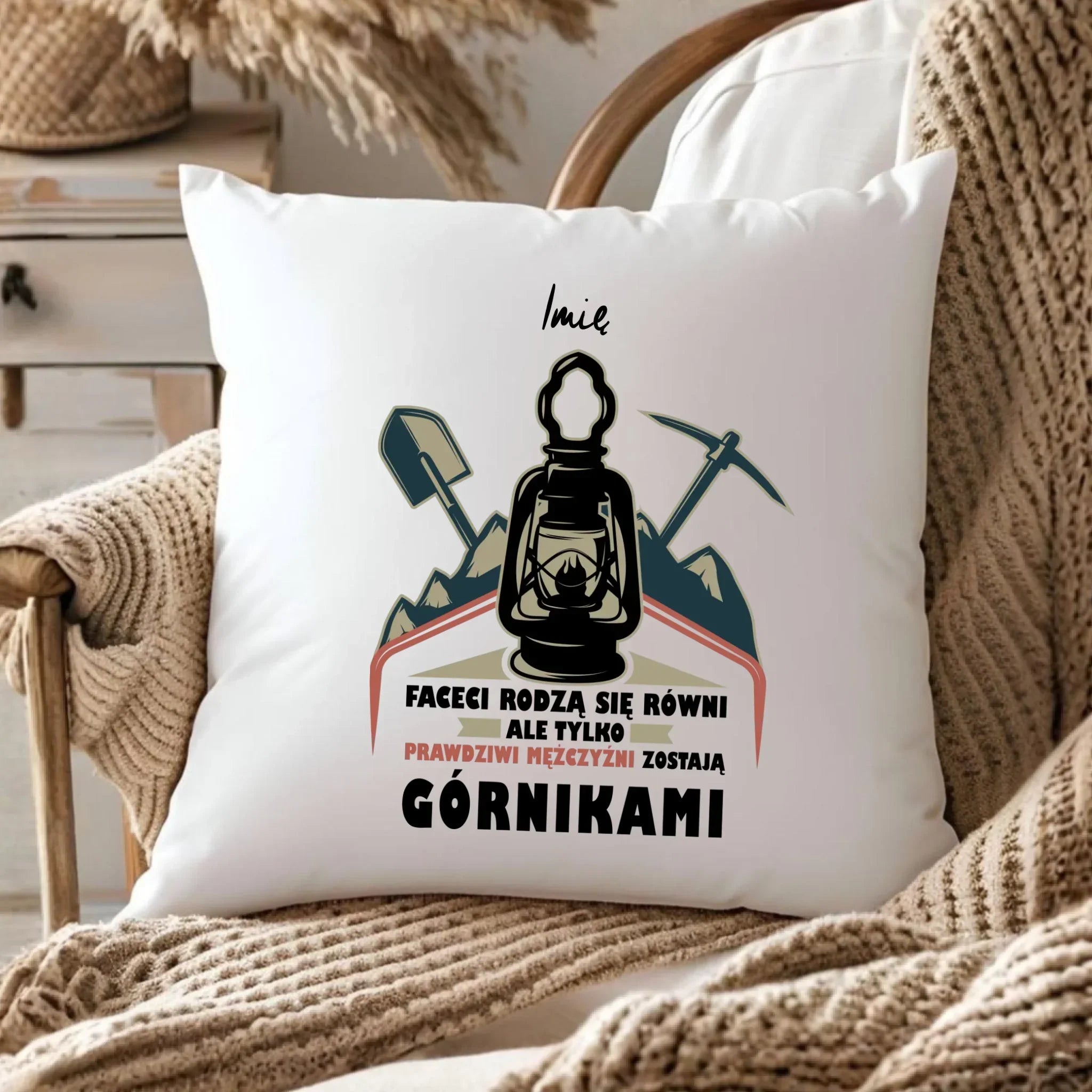 Poduszka - prezent dla górnika - Prawdziwi mężczyźni zostają górnikami - personalizowana G08 - StoryCups.pl