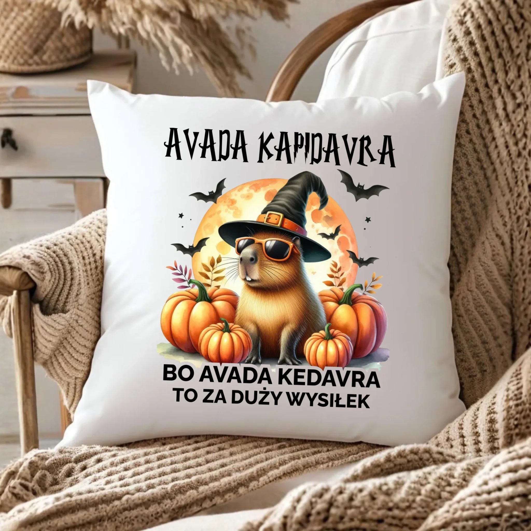 Poduszka halloweenowa - Kapibara - Avada Kapidavra HL21 - StoryCups.pl