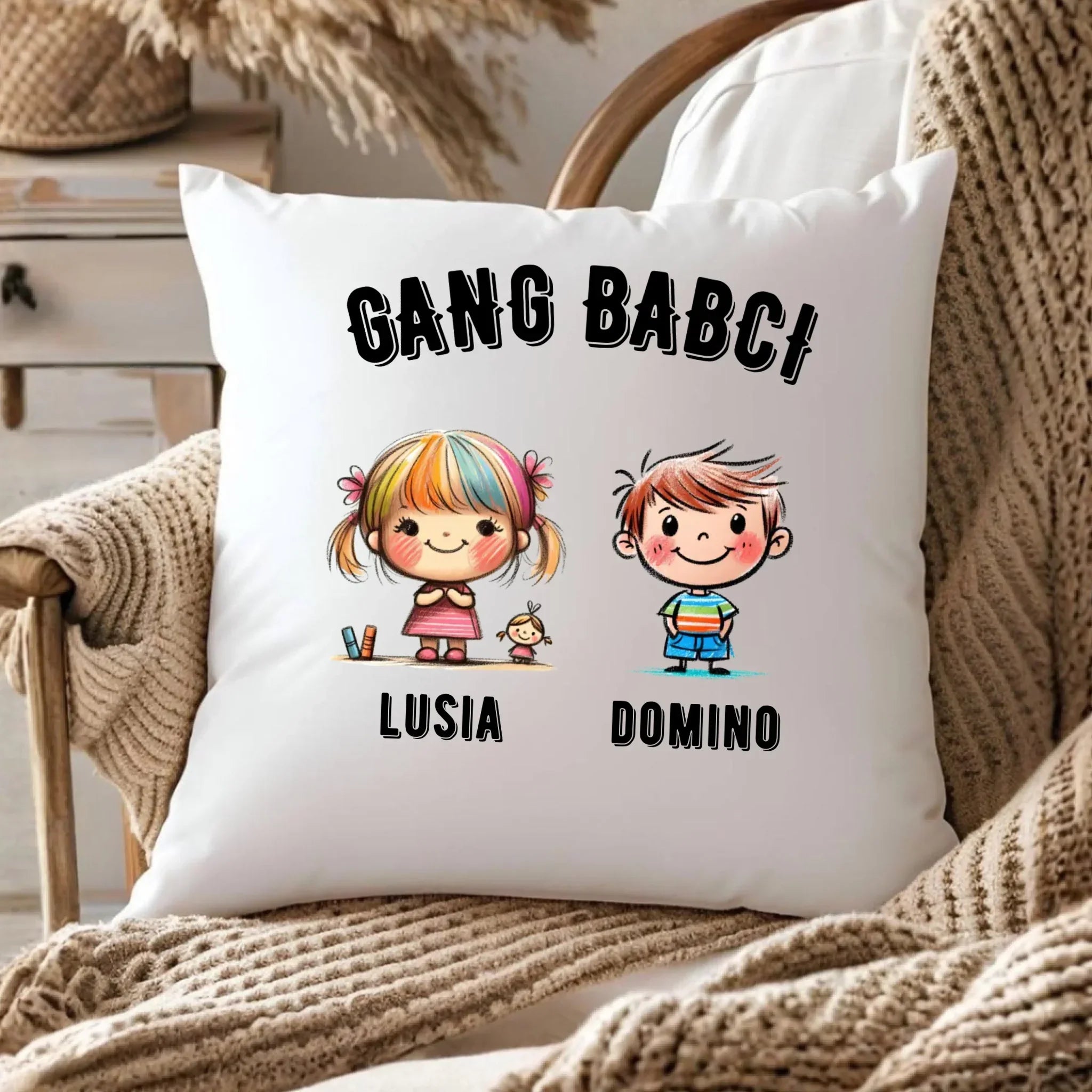 Poduszka dla babci - Gang Babci imiona wnuków 2-6 - personalizowana B18 - StoryCups.pl