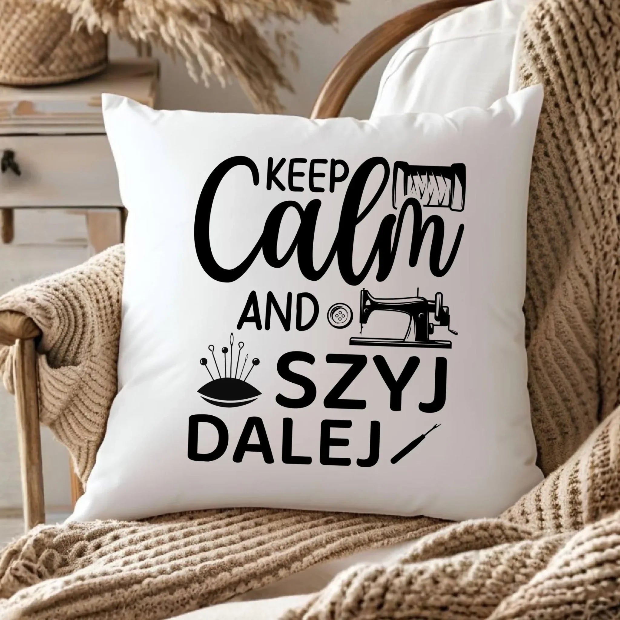 Poduszka szyciowa dla krawcowej - KEEP CALM and SZYJ DALEJ HS31 - StoryCups.pl