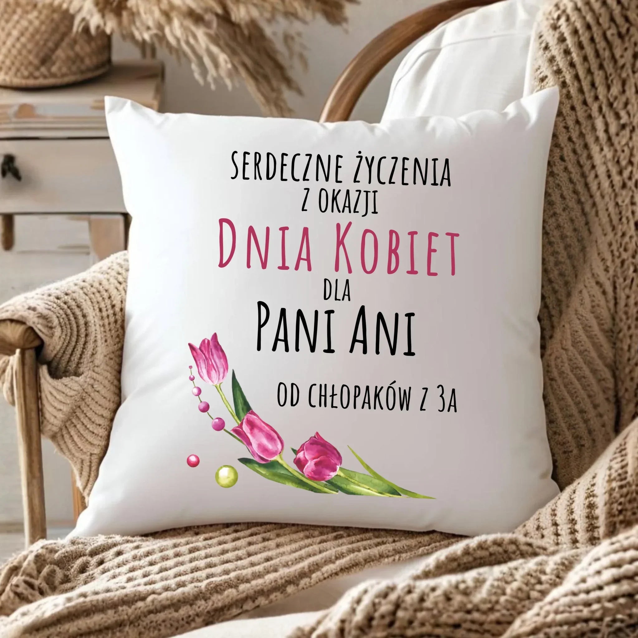 Poduszka na Dzień Kobiet - Serdeczne życzenia - personalizowana DK01 - StoryCups.pl