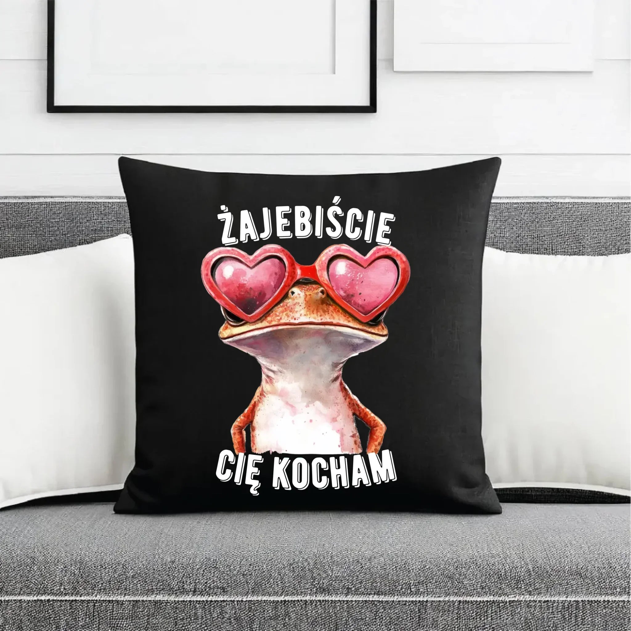 Poduszka dekoracyjna dla par - Żajebiście Cię Kocham Żaba W17 - StoryCups.pl