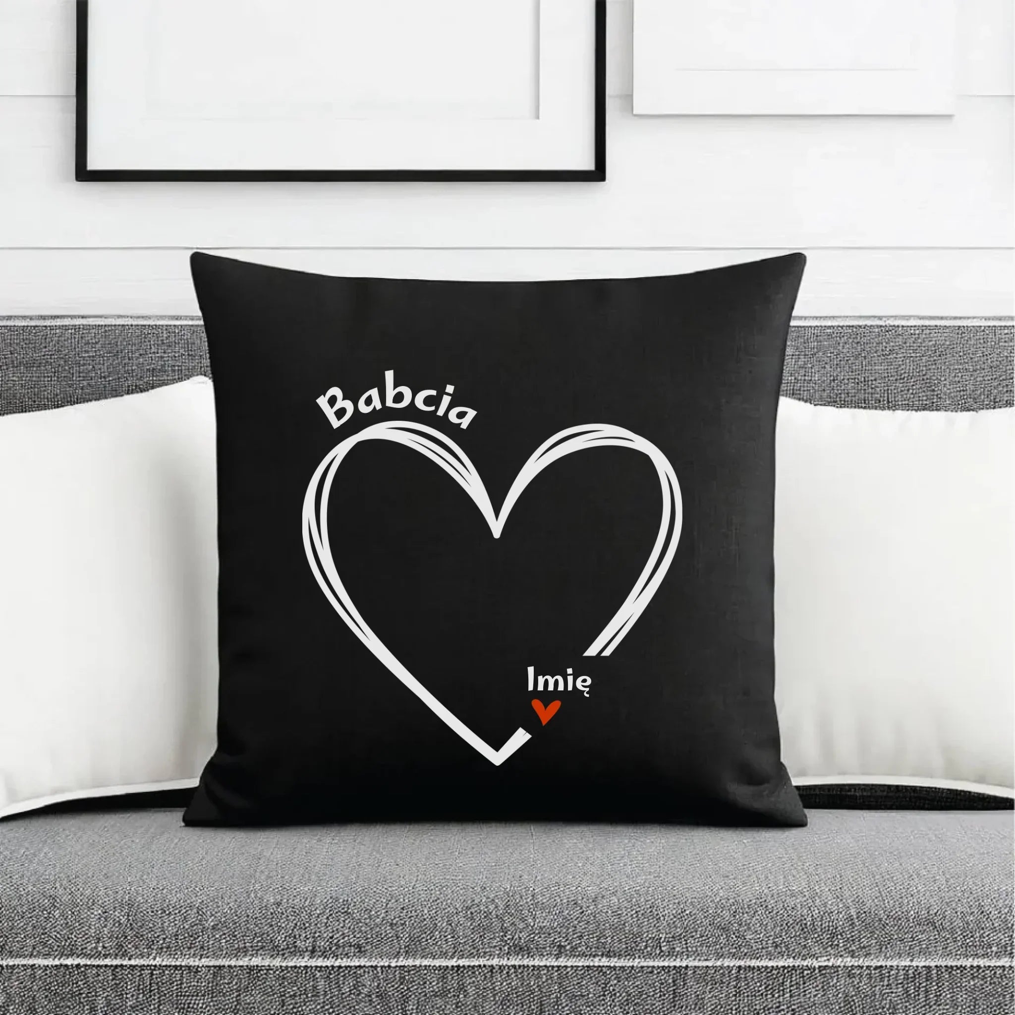 Poduszka dekoracyjna dla babci - Serce z imionami wnuków 1-7 - personalizowana B26 - StoryCups.pl