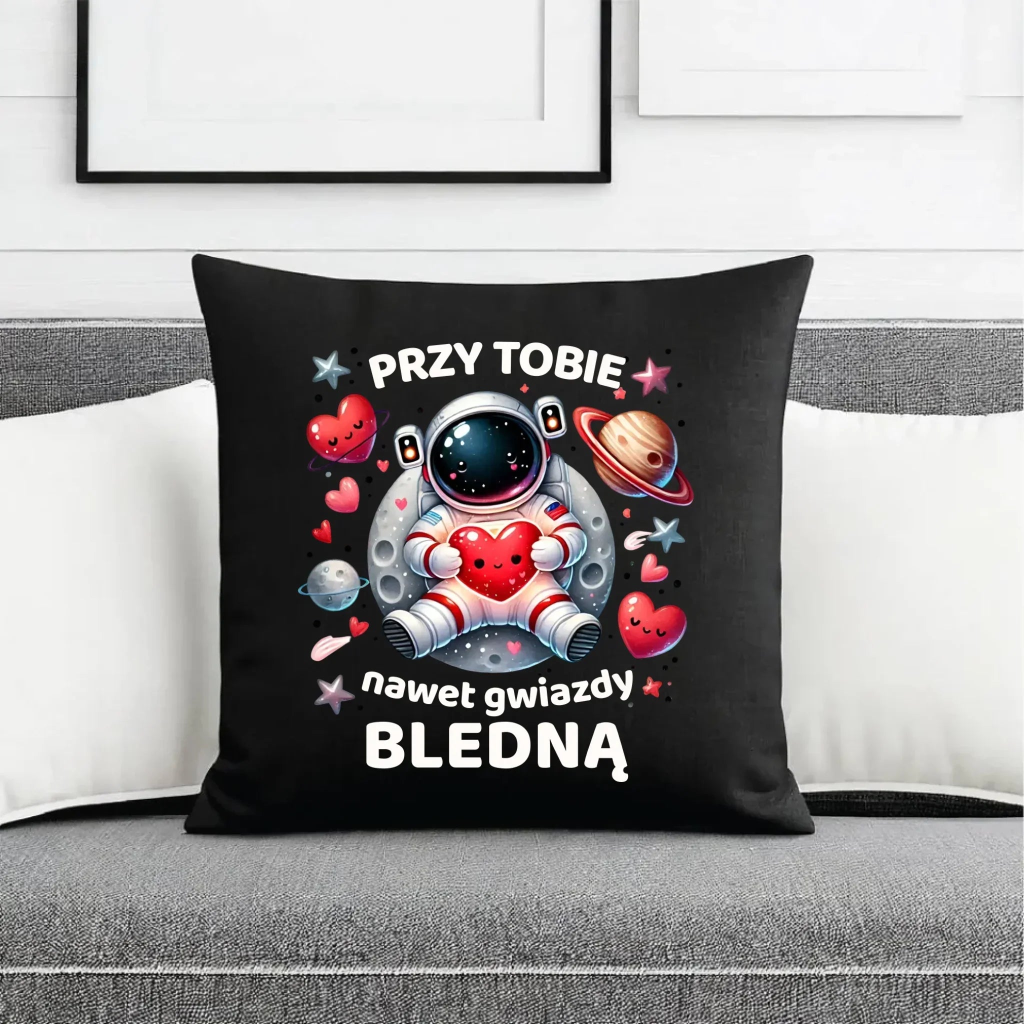Poduszka dekoracyjna dla par - Przy Tobie nawet gwiazdy bledną W57 - StoryCups.pl