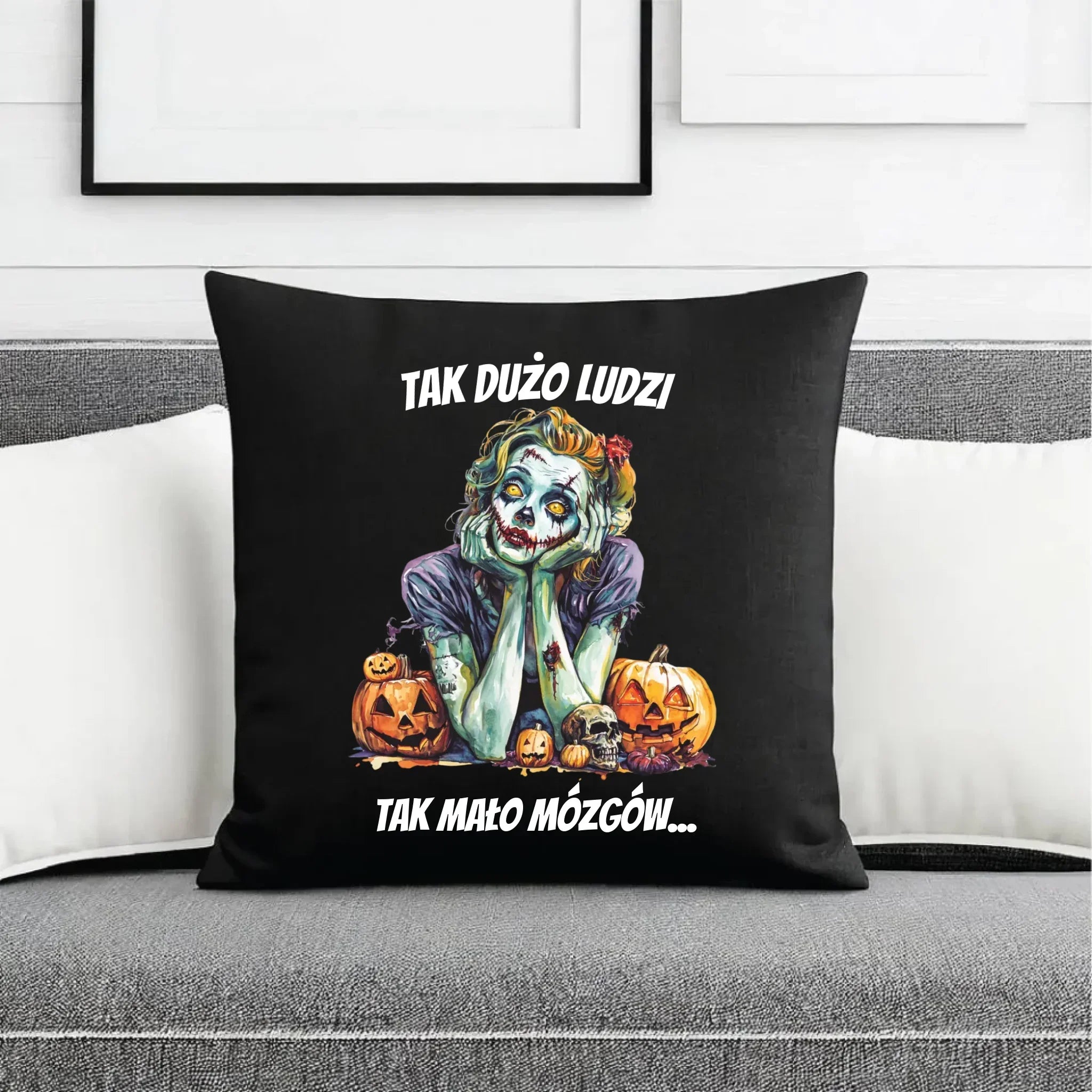 Poduszka dekoracyjna na Halloween - Zombie - Tak mało mózgów HL31 - StoryCups.pl