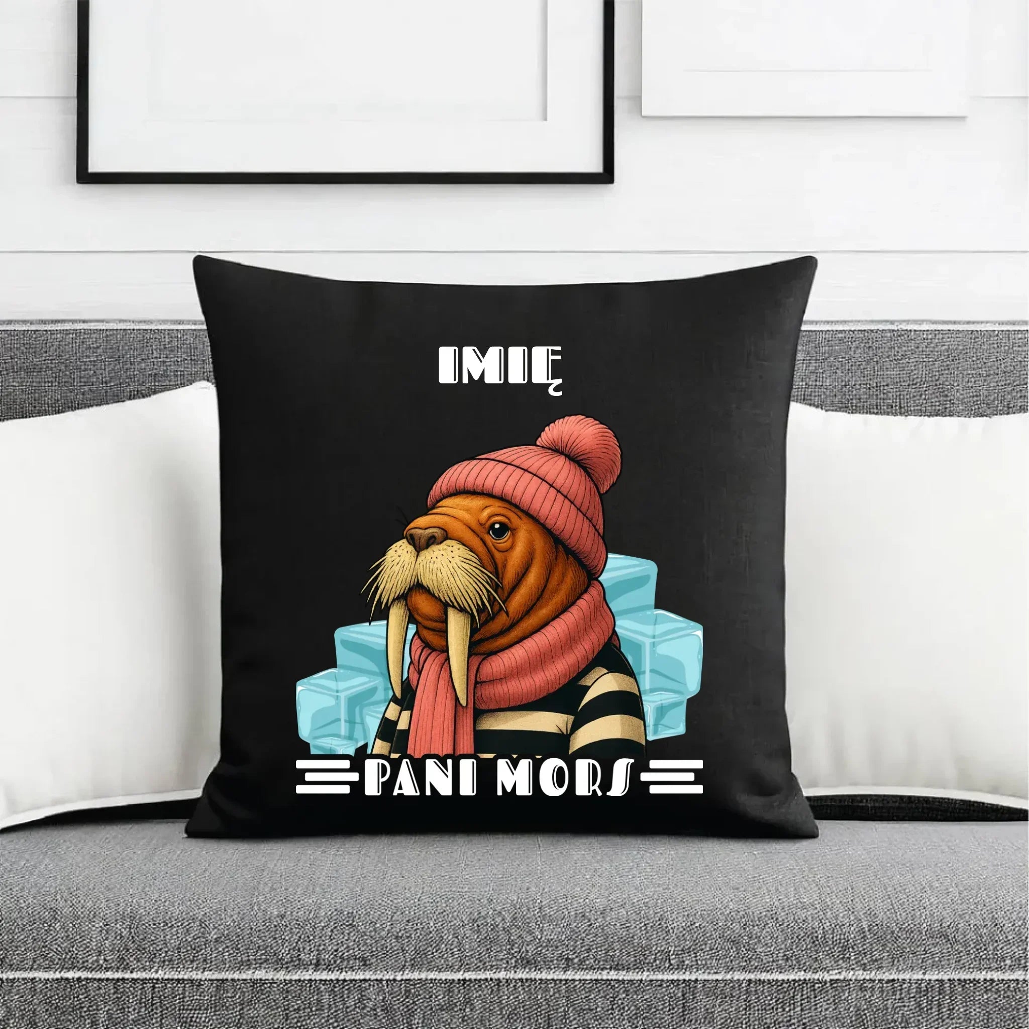 Poduszka dekoracyjna - prezent dla morsa - Pani Mors - personalizowana HM16 - StoryCups.pl