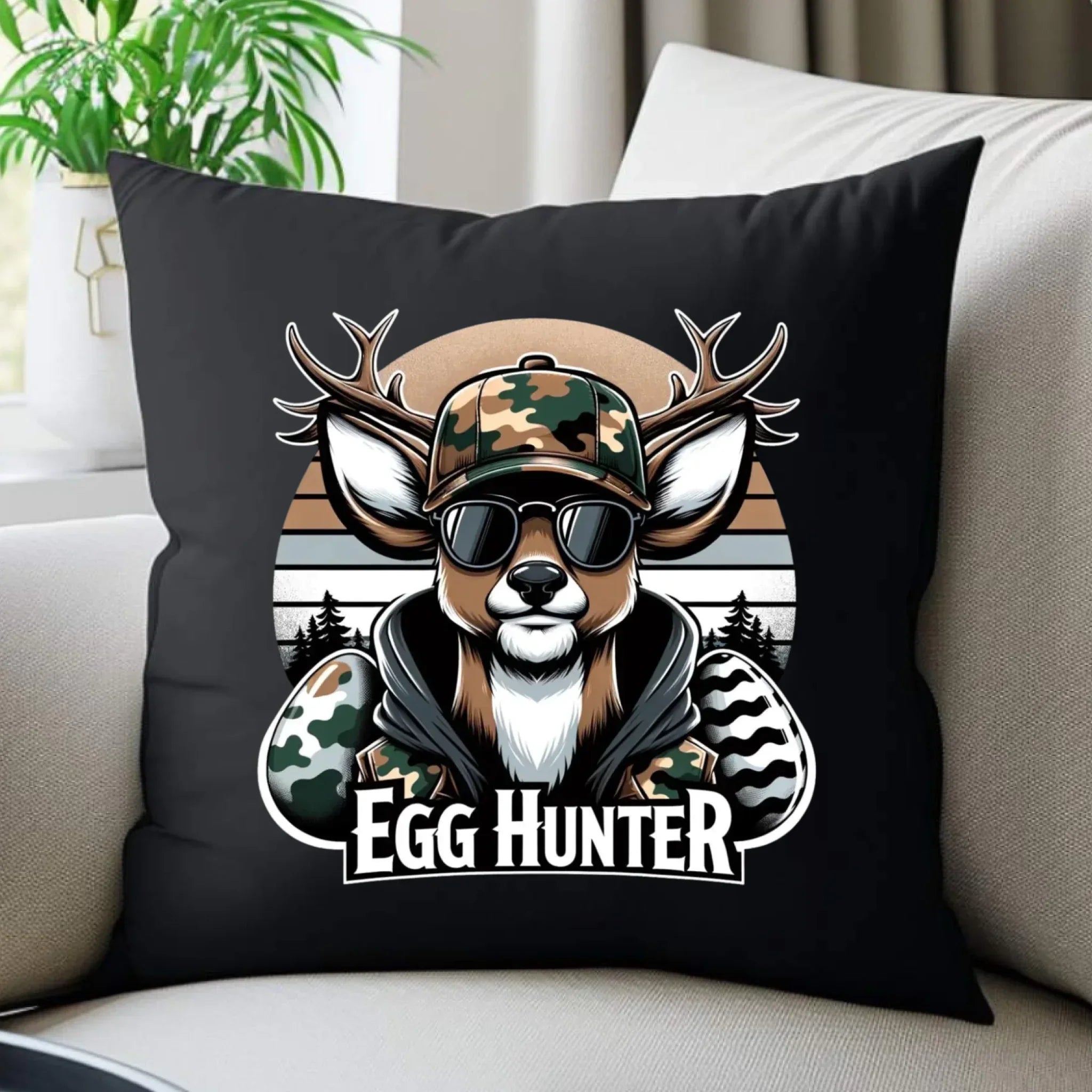 Poduszka dekoracyjna wielkanocna - Jeleń Survival Egg hunter WN19 - StoryCups.pl