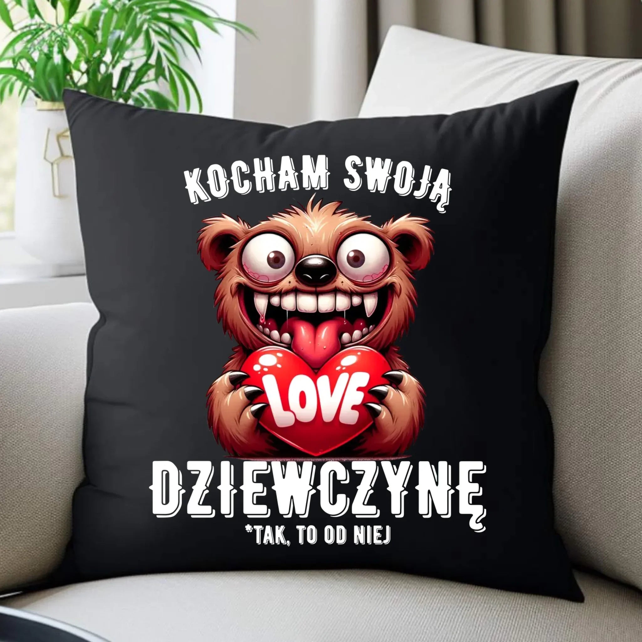 Poduszka dekoracyjna dla chłopaka - Kocham swoją dziewczynę W30 - StoryCups.pl