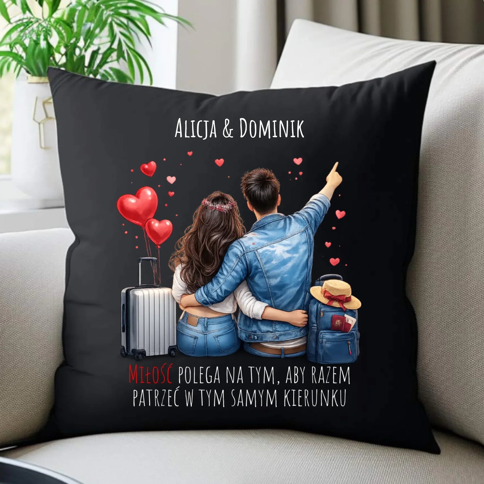 Poduszka dekoracyjna dla par - Para w podróży miłość - personalizowana W12 - StoryCups.pl