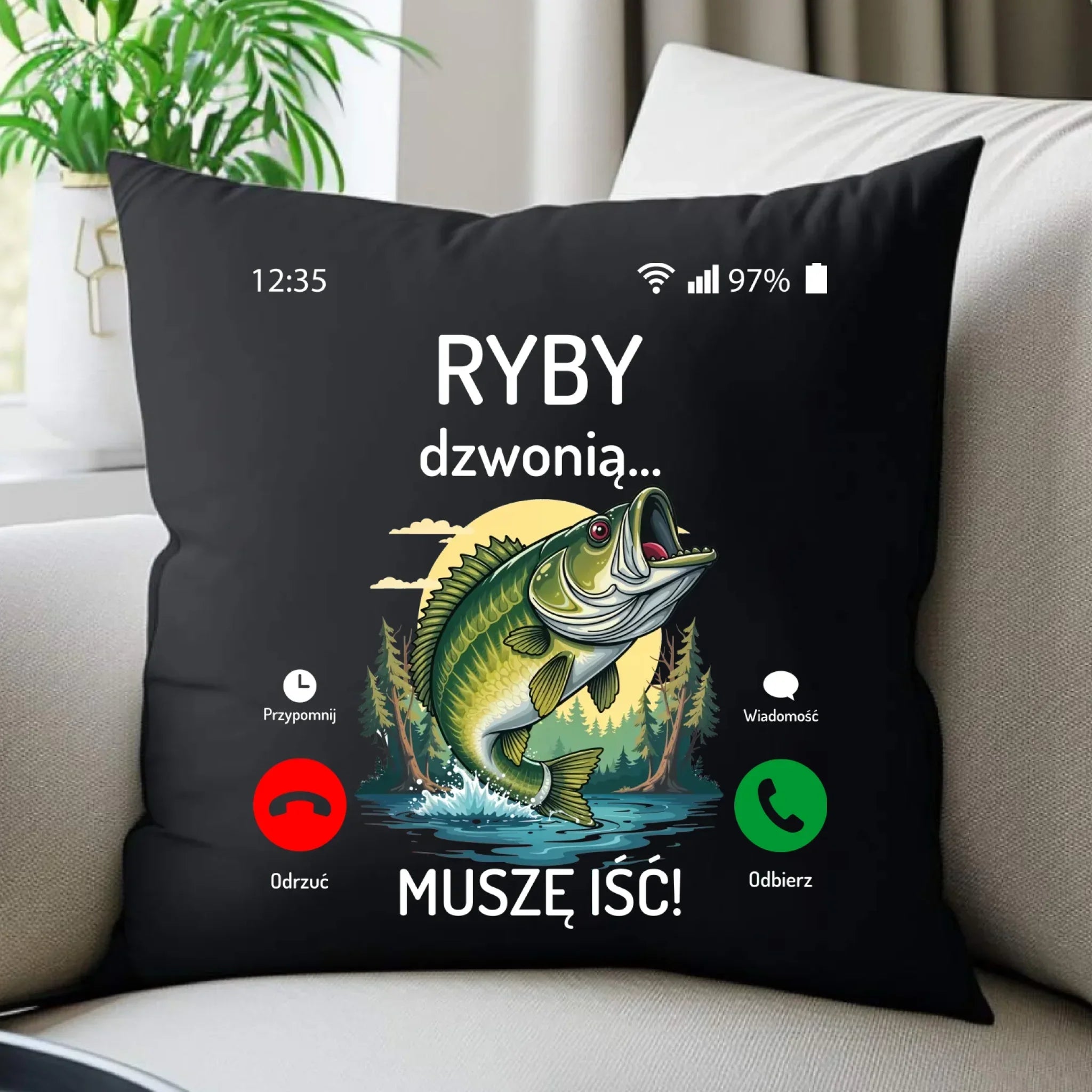 Poduszka dekoracyjna dla dziadka wędkarza - Ryby dzwonią muszę iść D37 - StoryCups.pl