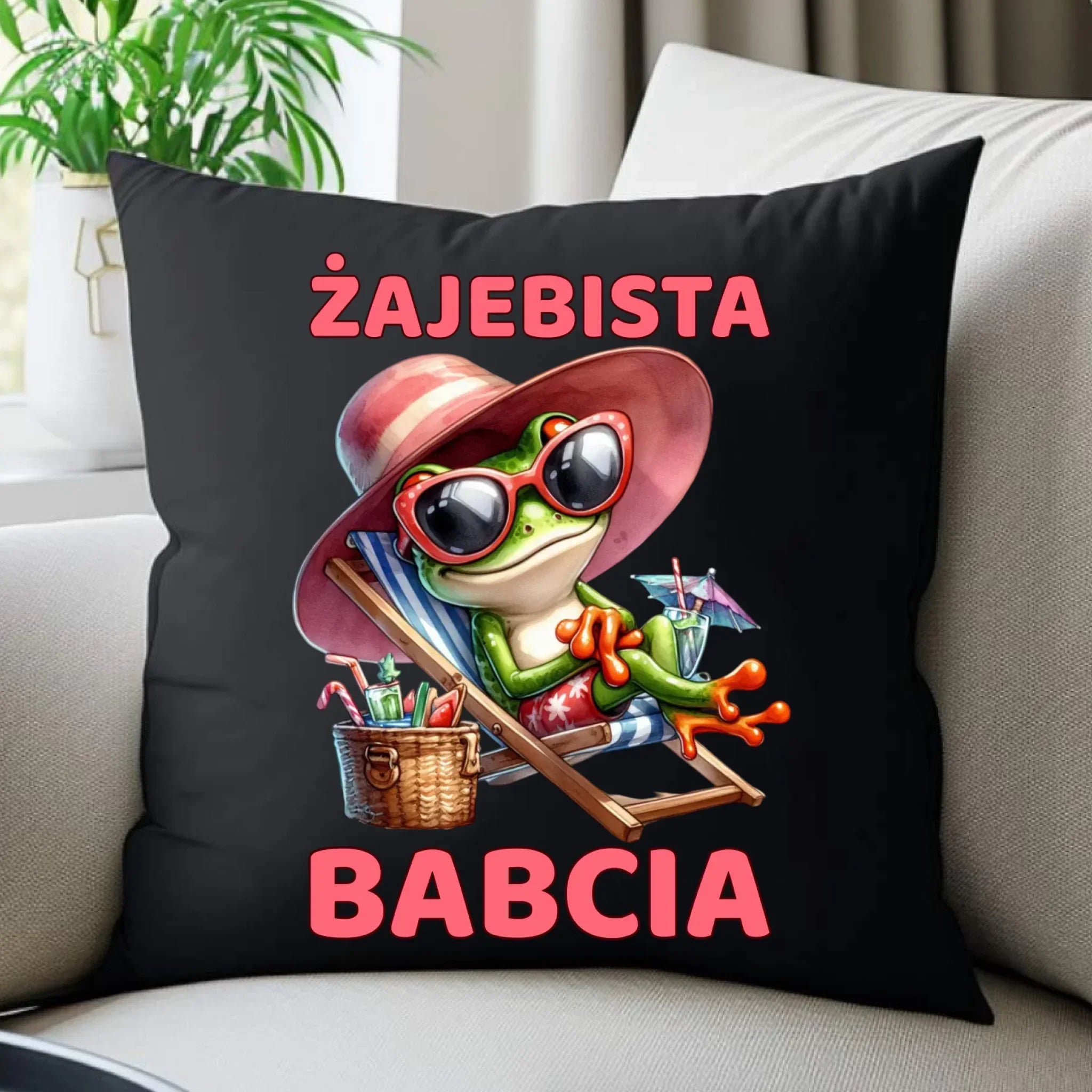 Poduszka dekoracyjna dla babci - Żajebista Babcia Żaba B27 - StoryCups.pl